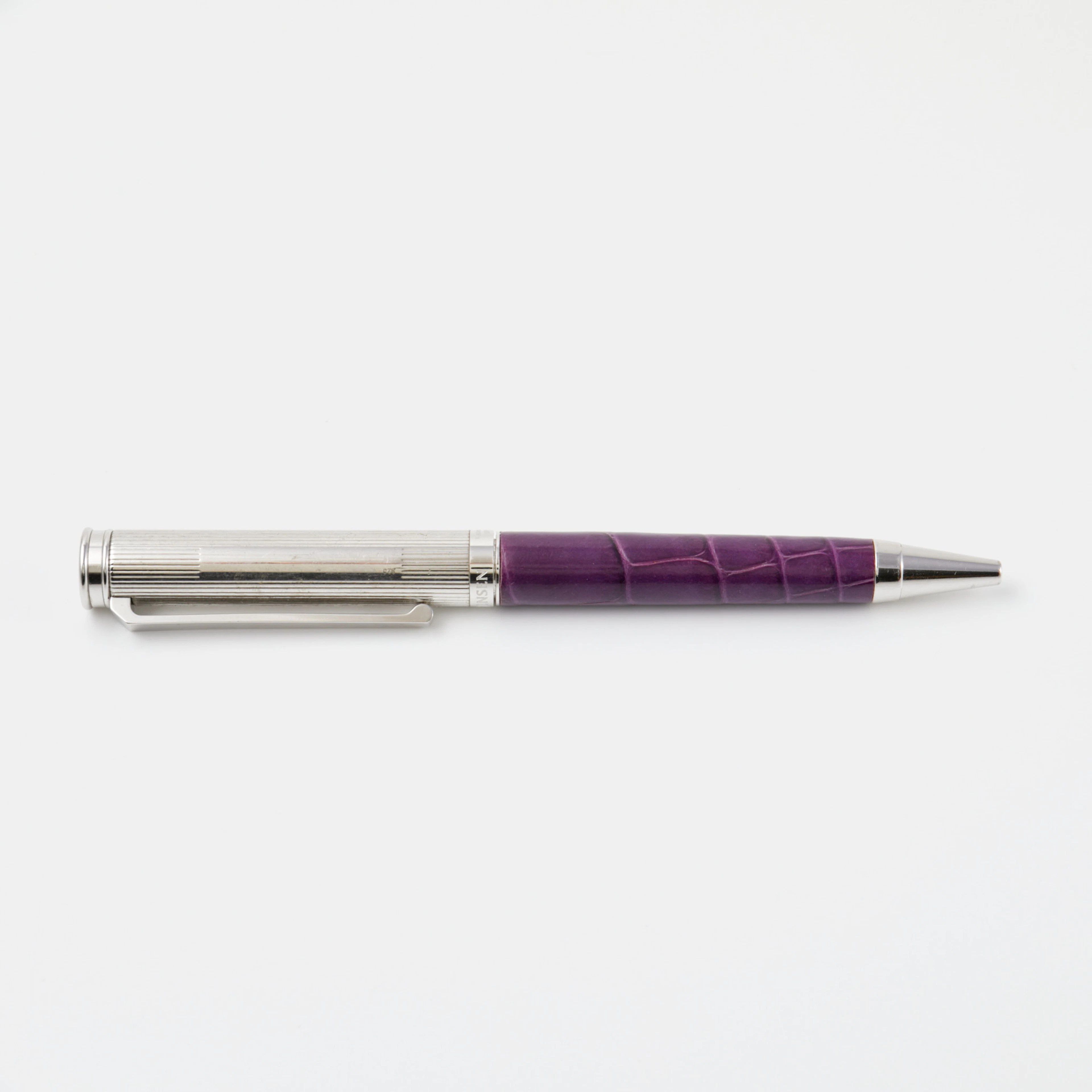 GEORG JENSEN, kulspetspenna "BP 150103", med 4 extra stift, i originaletui.