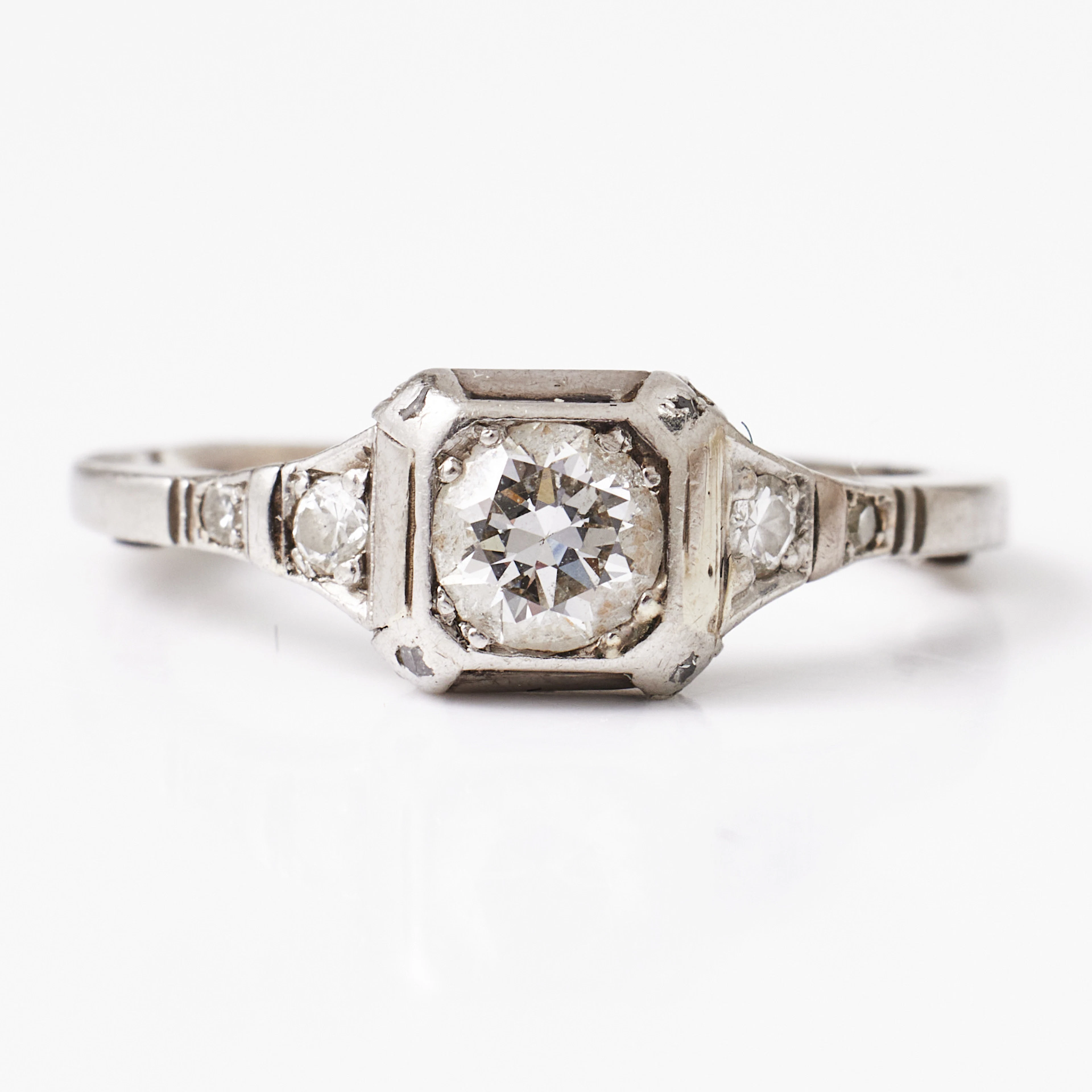 RING, platina med diamanter, Forsman & Gardfors, Umeå 1960/70-tal.
