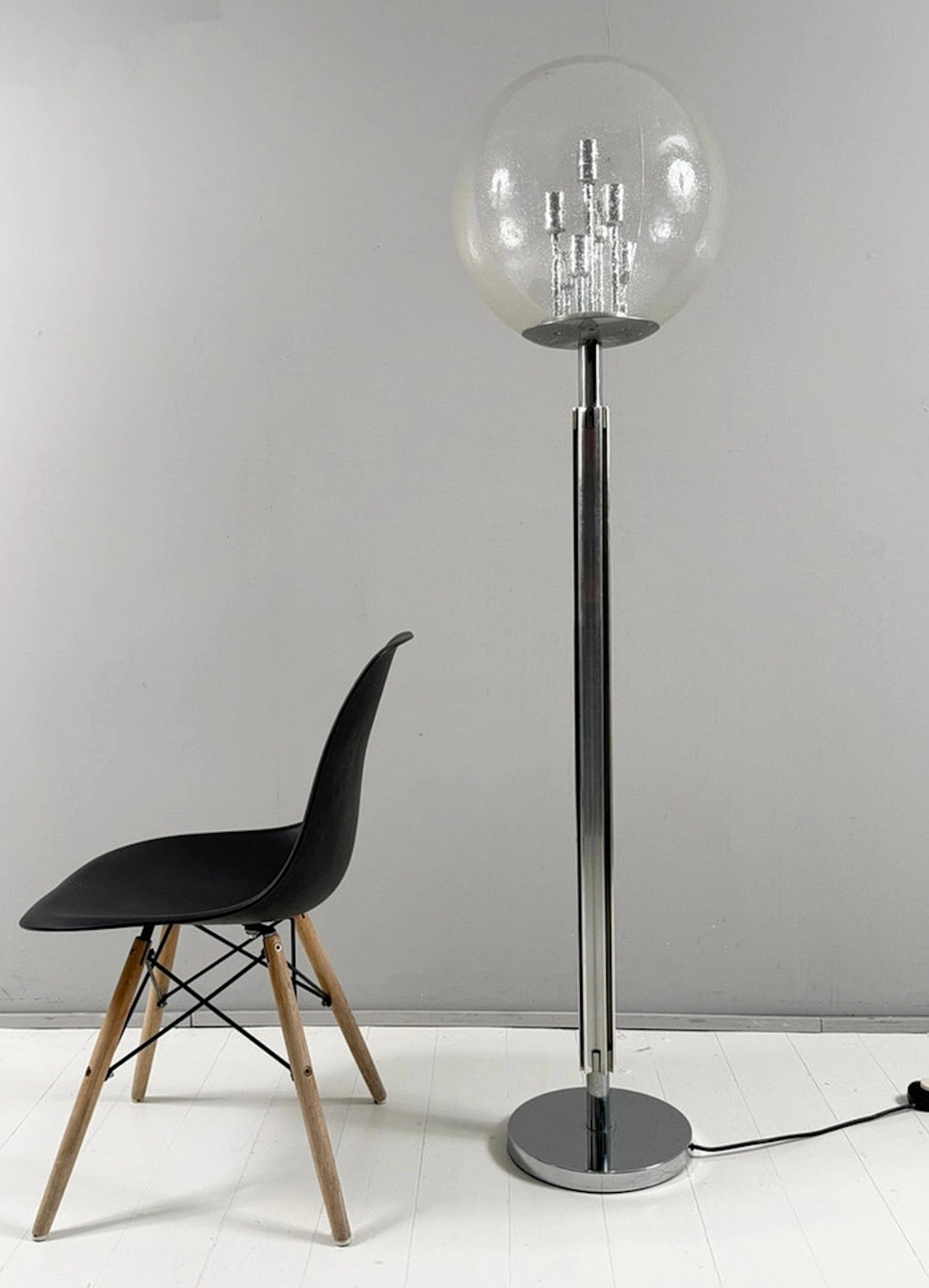 Space Age, Stehleuchte/Stehleuchte der 1970er Jahre Modell „8926“