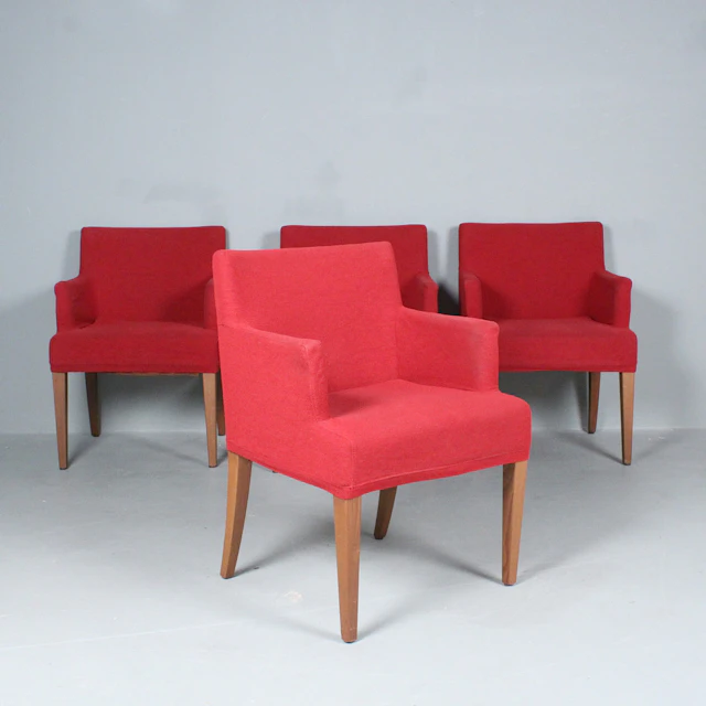 PATRICIA URQUIOLA. für MOROSO. Set Stühle / Armlehnstühle, Modell