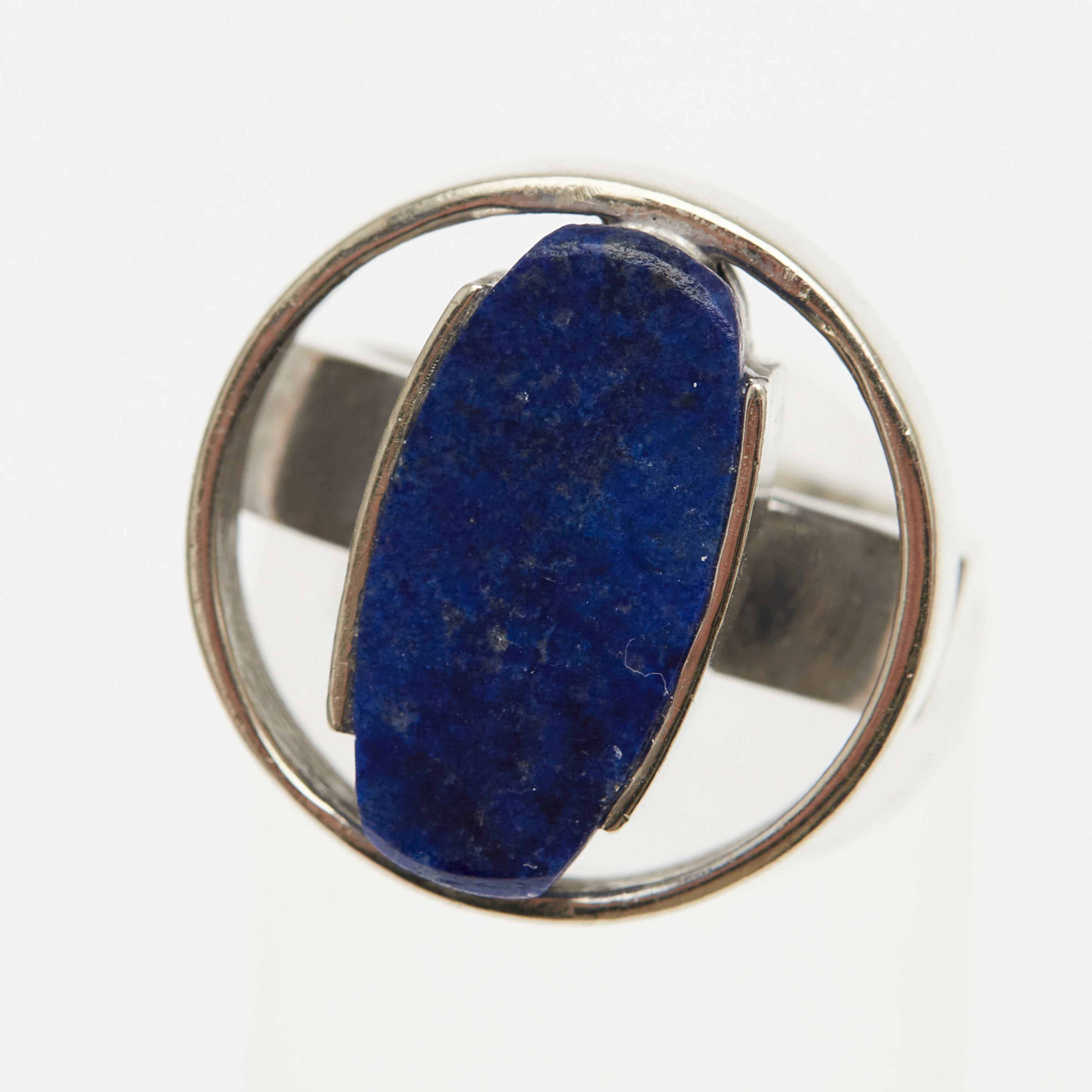 RING, 585er Weißgold, Lapislazuli.