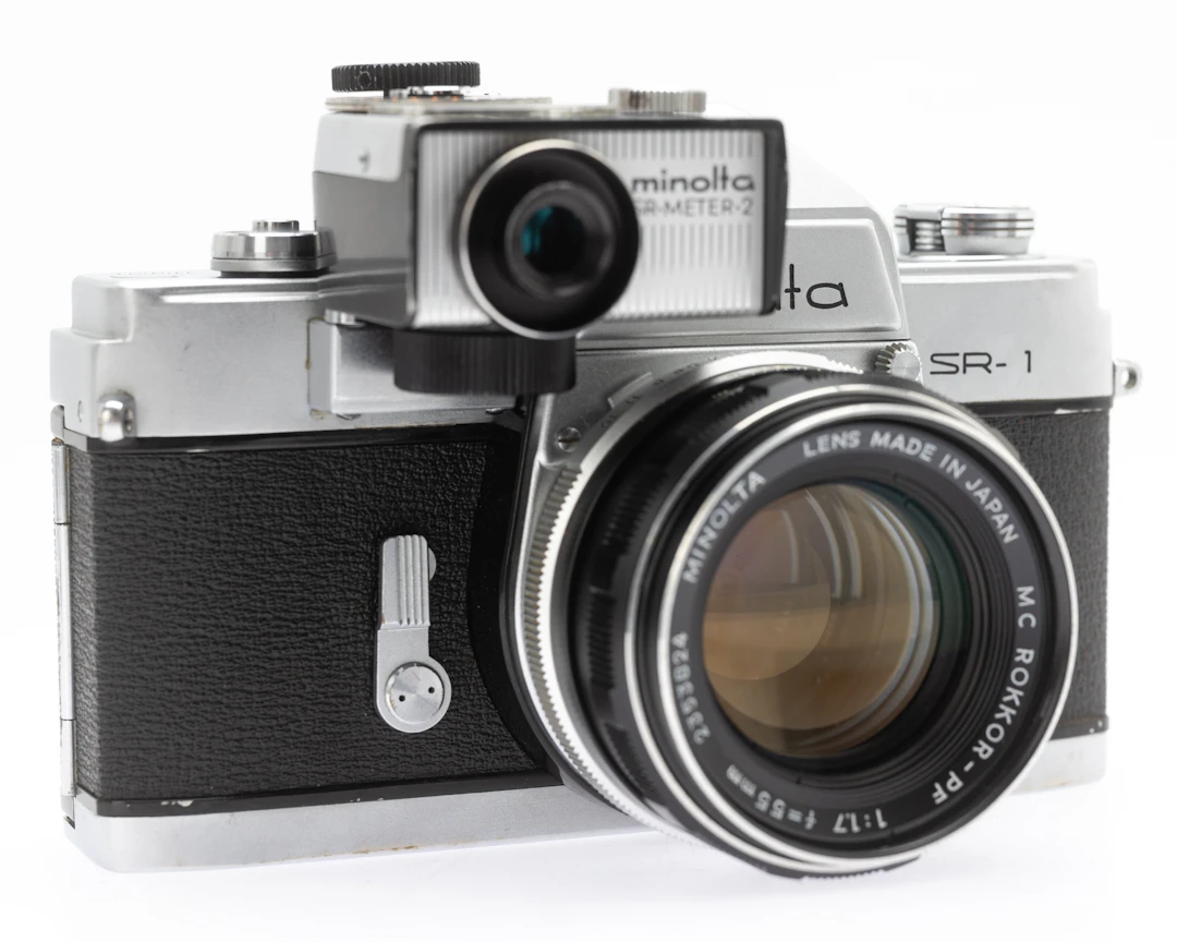 Minolta SR-1 / Model V, 35mm Spiegelreflexkamera (SN 2292821) mit