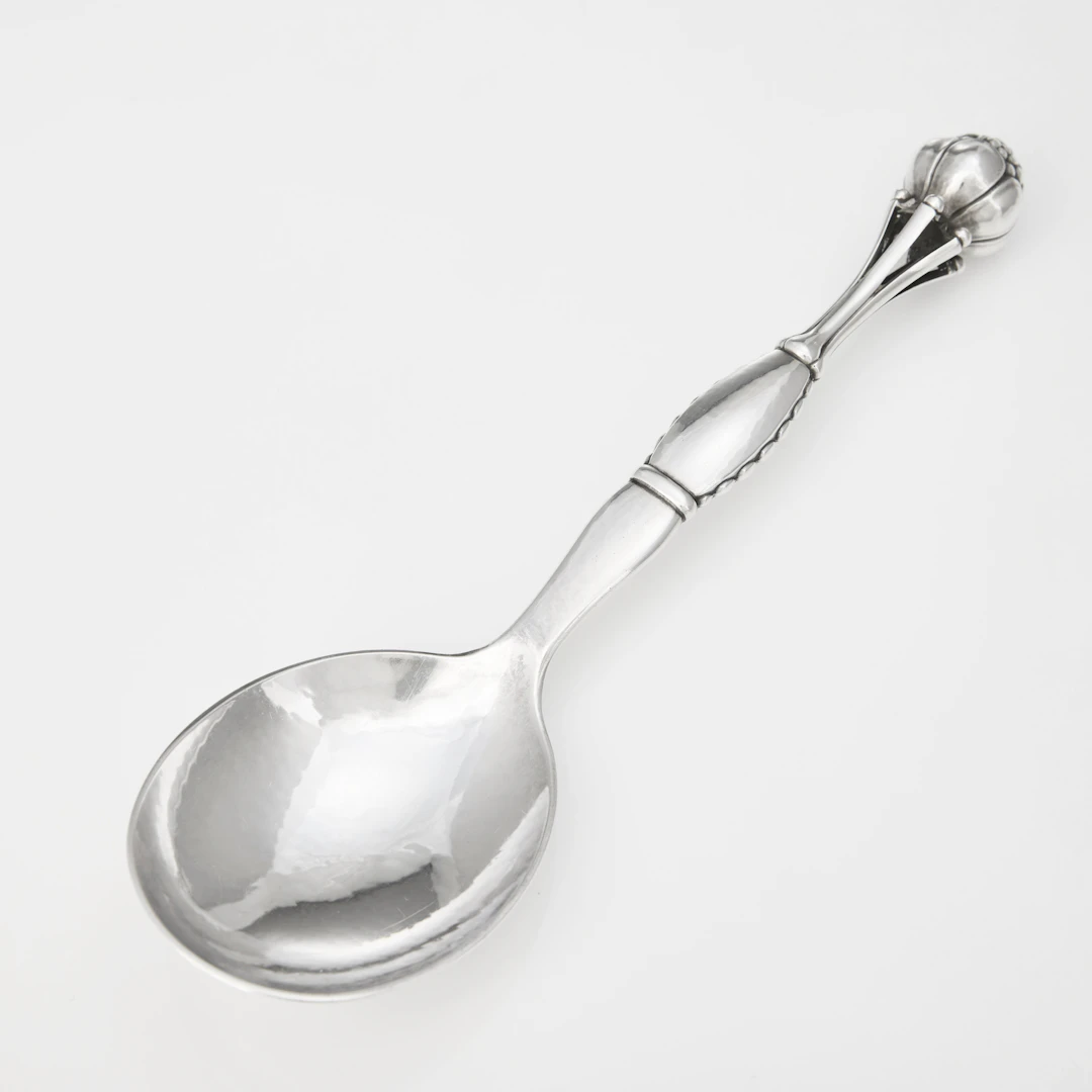 GEORG JENSEN. Sked / Bärsked, sterlingsilver, Danmark 1915-1927. Design nr 38.