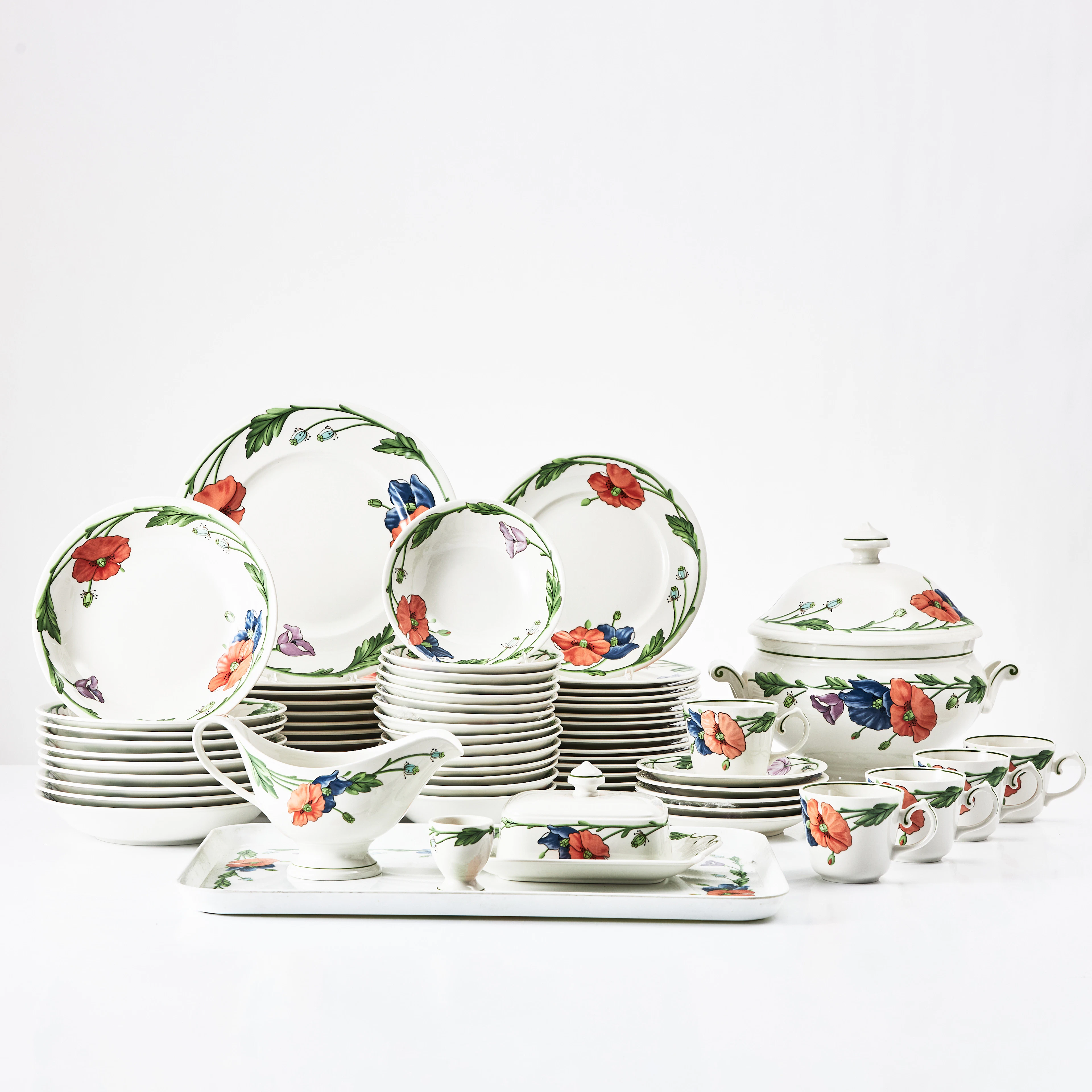 VILLEROY & BOCH. "Amapola", matservis, 62 delar, Tyskland, 1900-talets