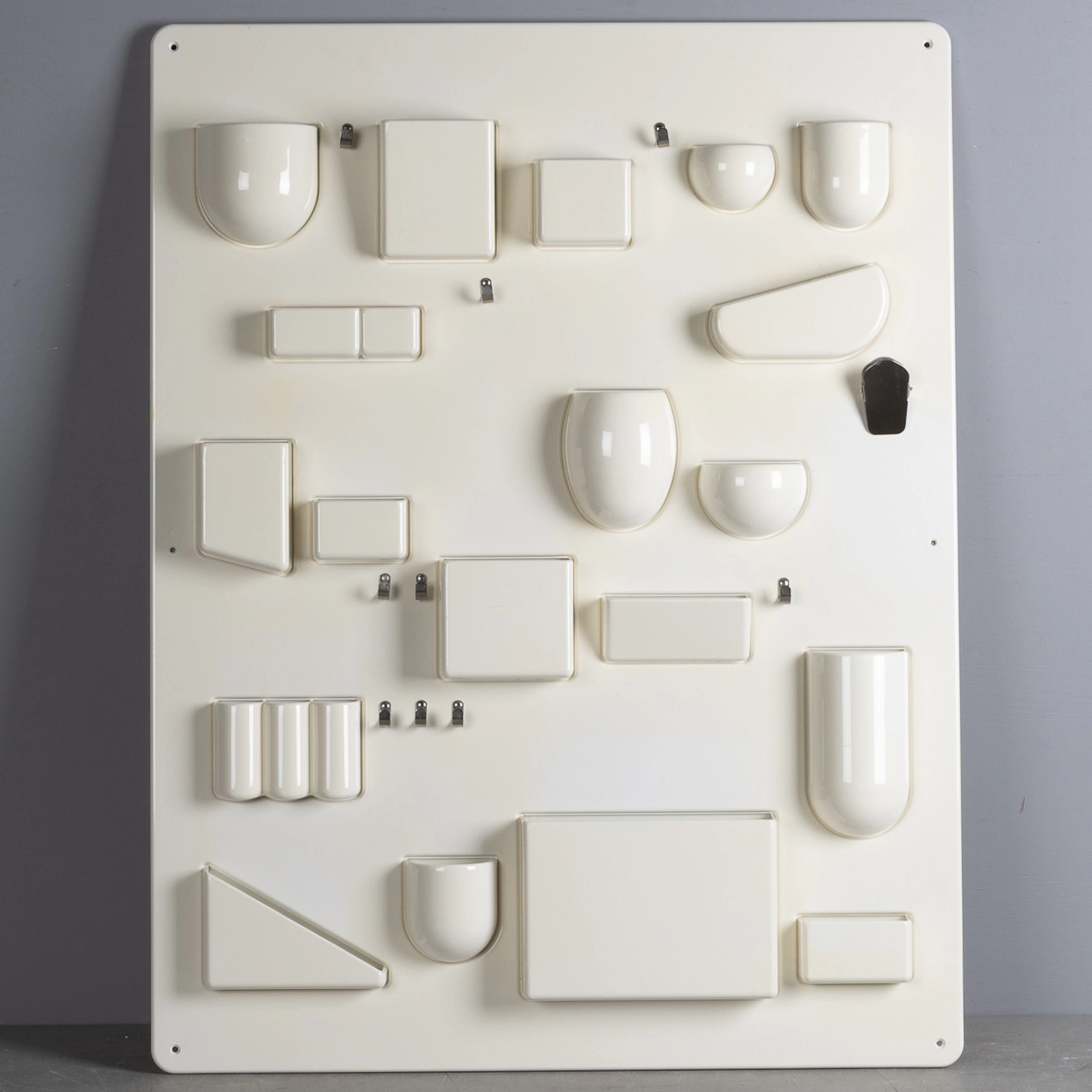 DOROTHEE MAURER-BECKER/INGO MAURER. "UtenSilo", väggförvaring, plast