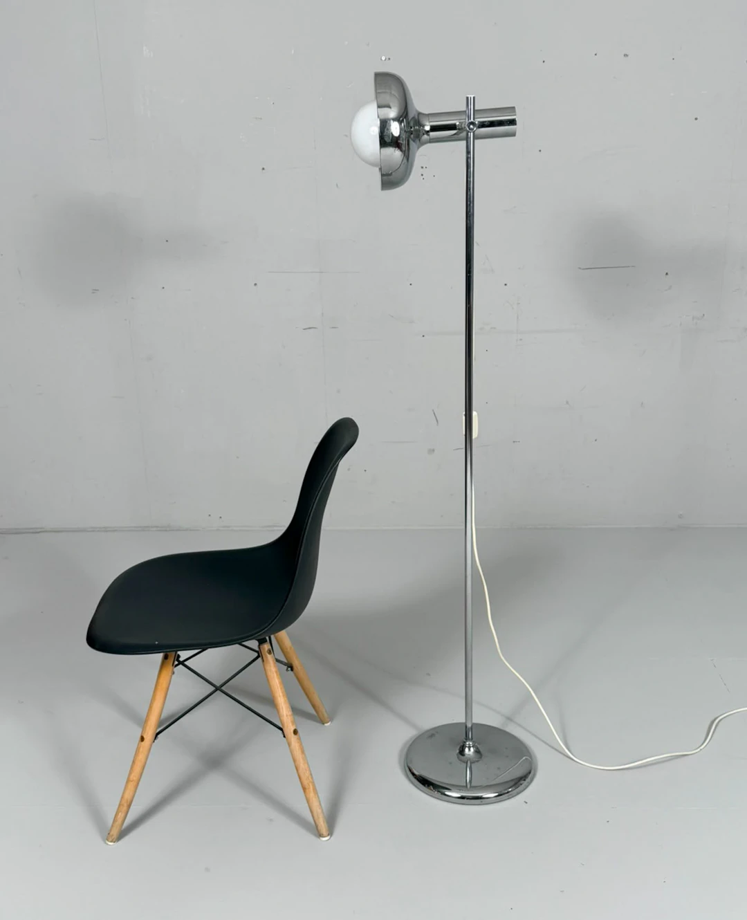 Mid Century Stehleuchte/Stehlampe von Staff, Deutschland, 1970er Jahre.