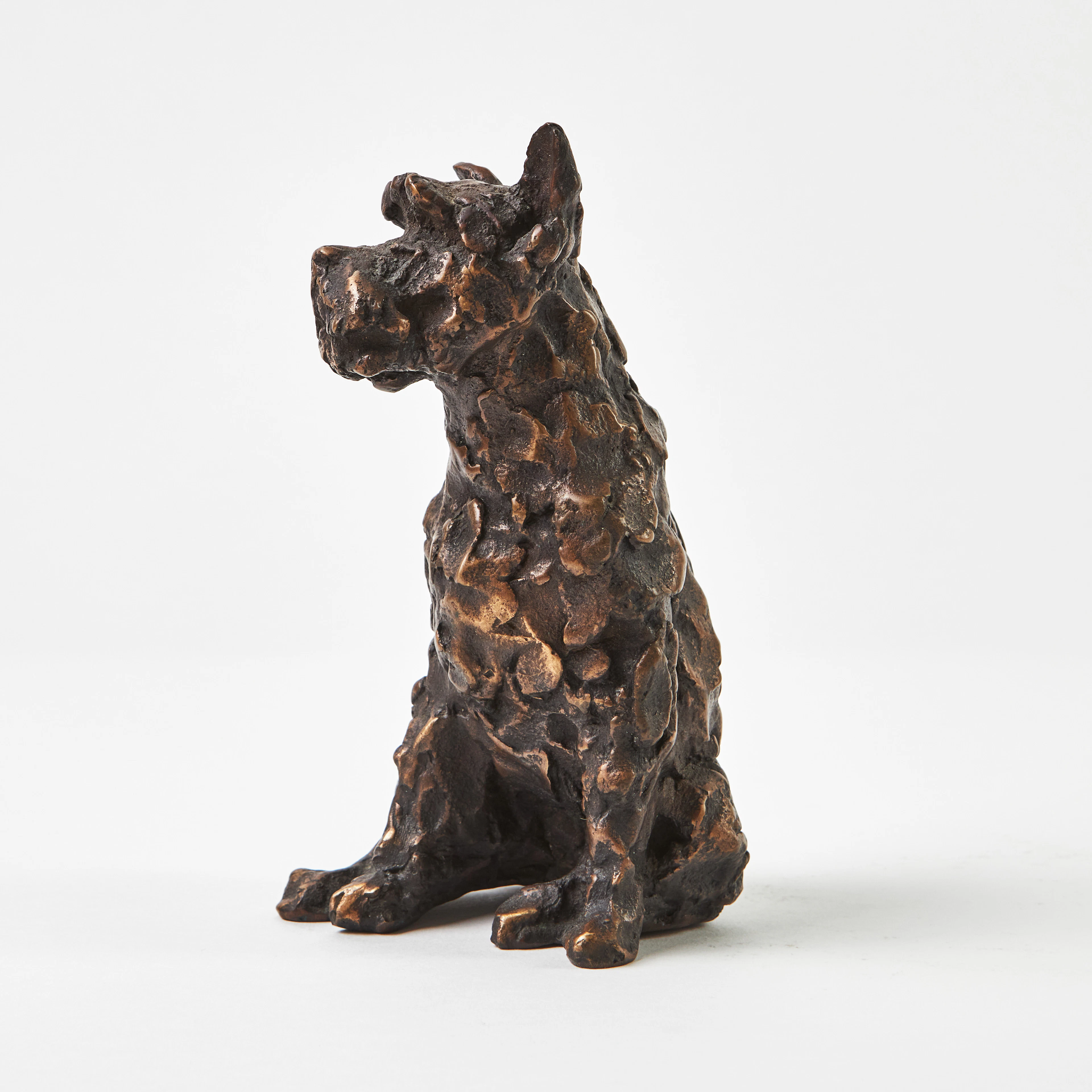 HERMINE KELLER (1943-2023): "Bella", schnauzer, mörkpatinerad brons.