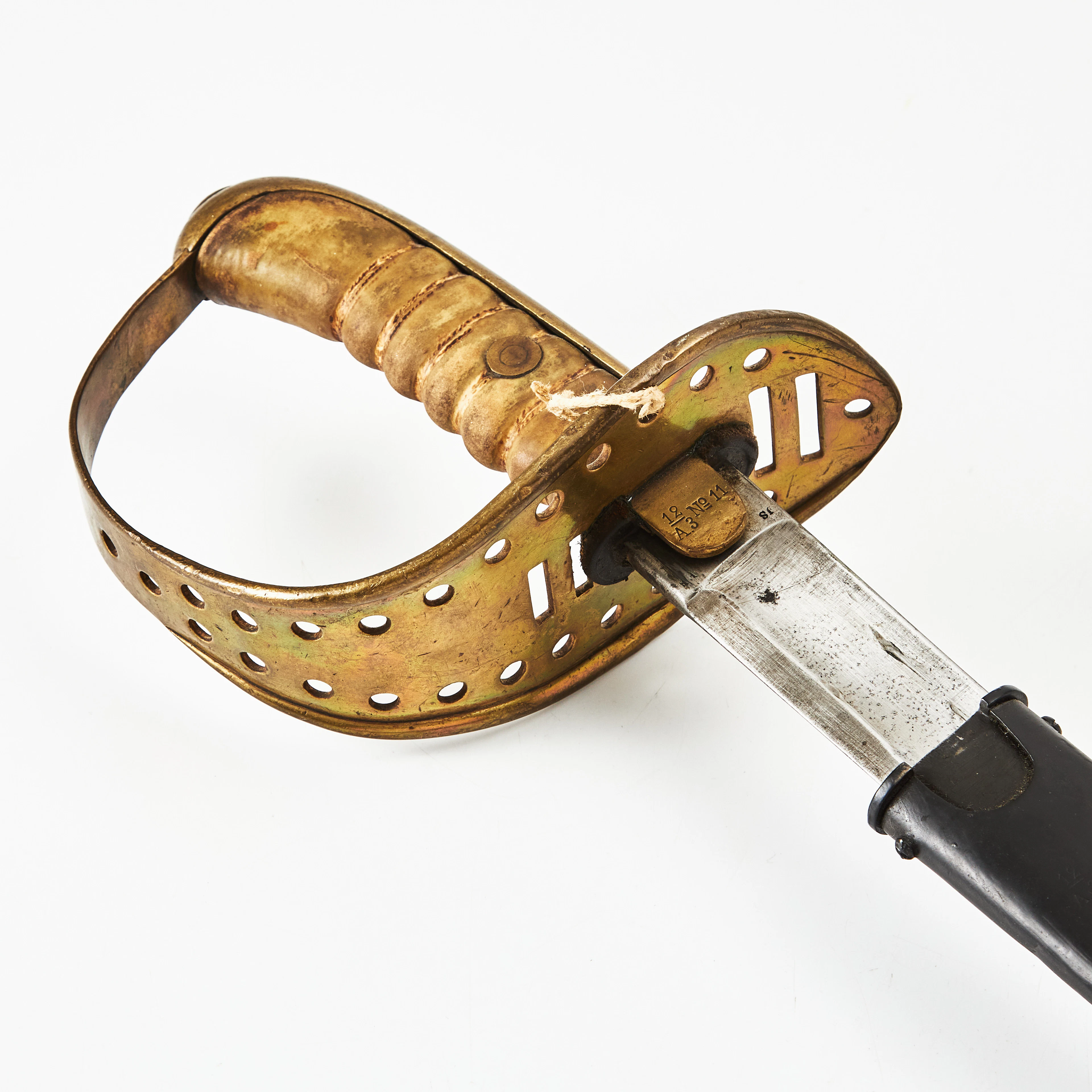 SABEL, svensk m/1867 för kavallerimanskap, med svärtad stålbalja