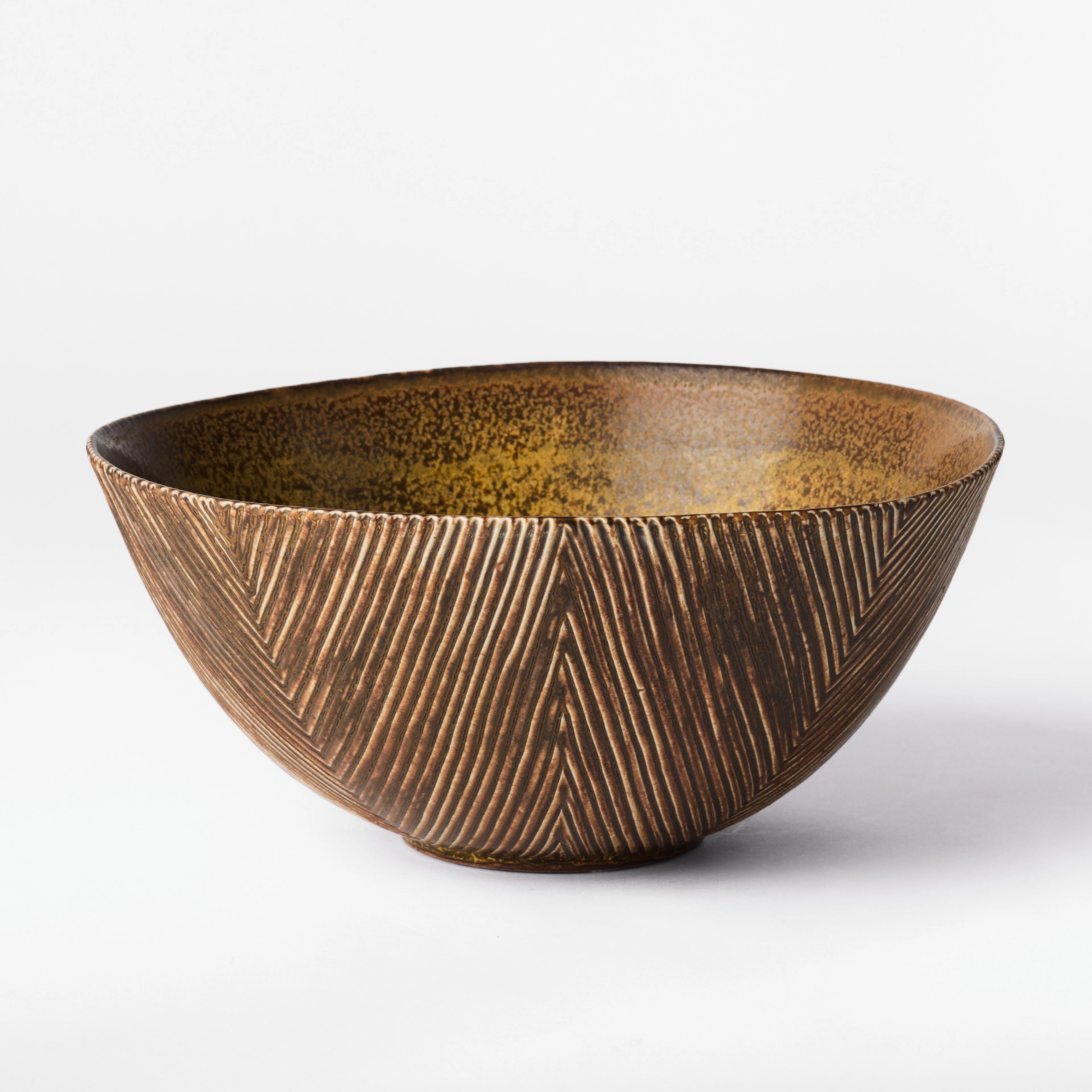 AXEL SALTO. Skål, Royal Copenhagen, Danmark, stengods, räfflad stil