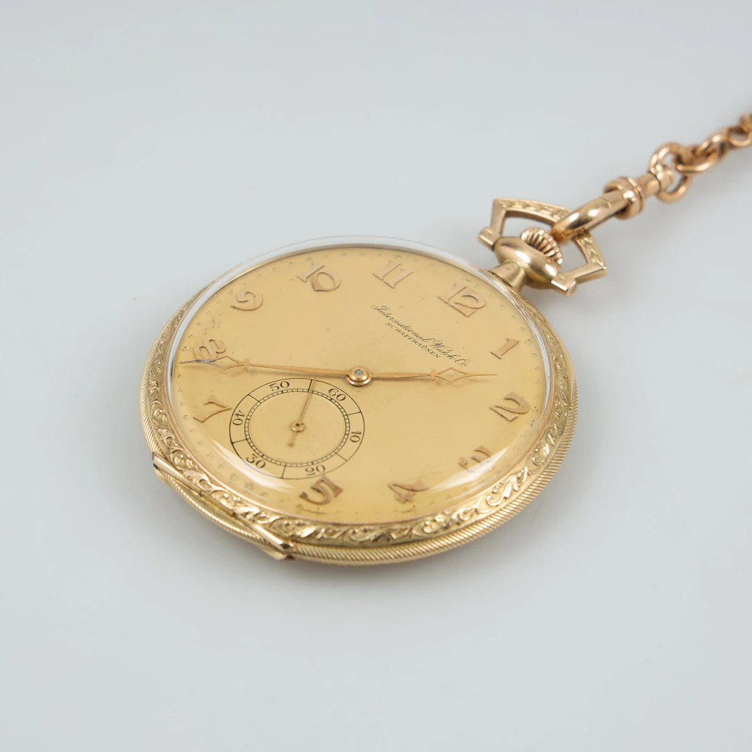 FICKUR, IWC, Schaffhausen, 14K guld, klockkedja 56 guld, Sankt Petersburg.