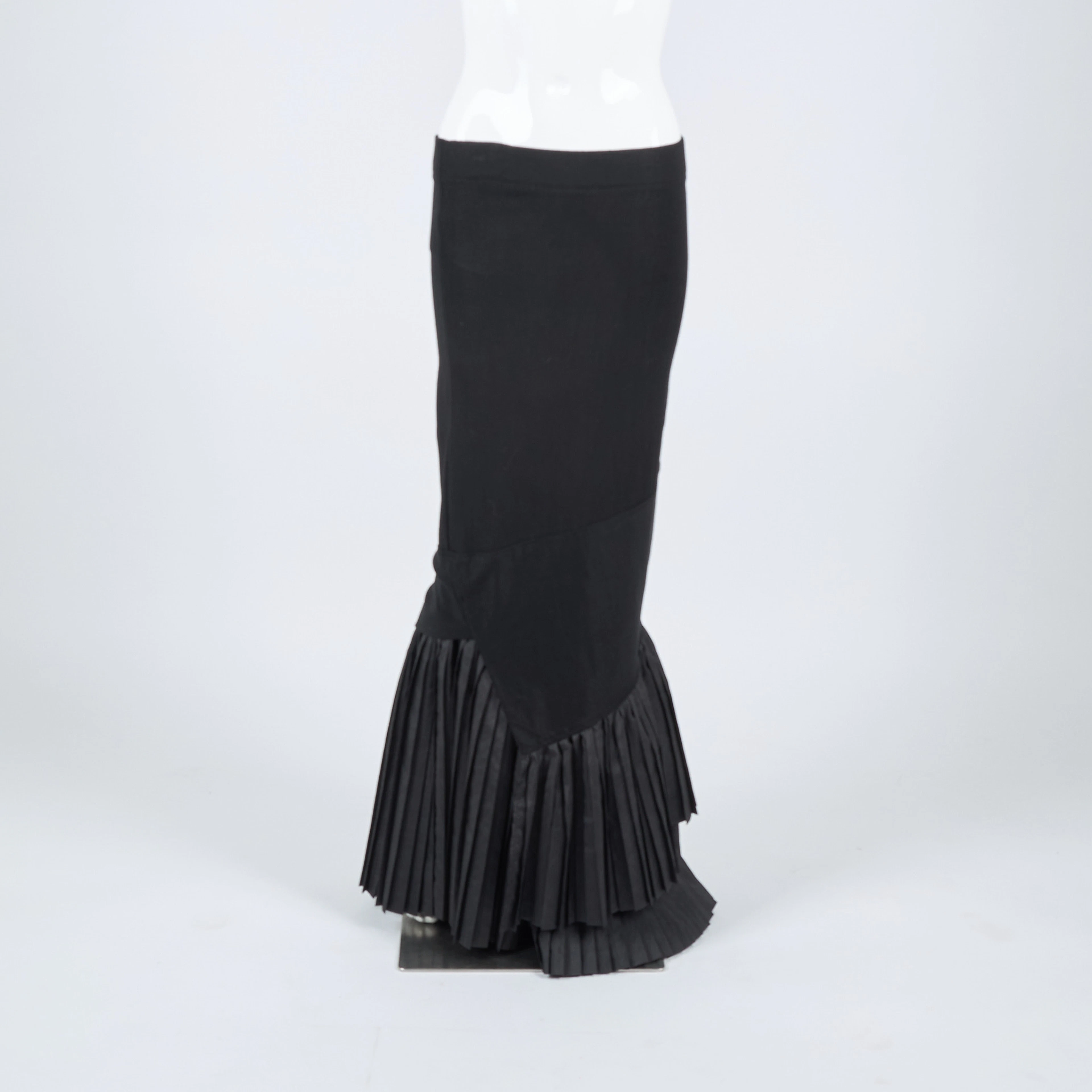 COMME DES GARÇONS, kjol.