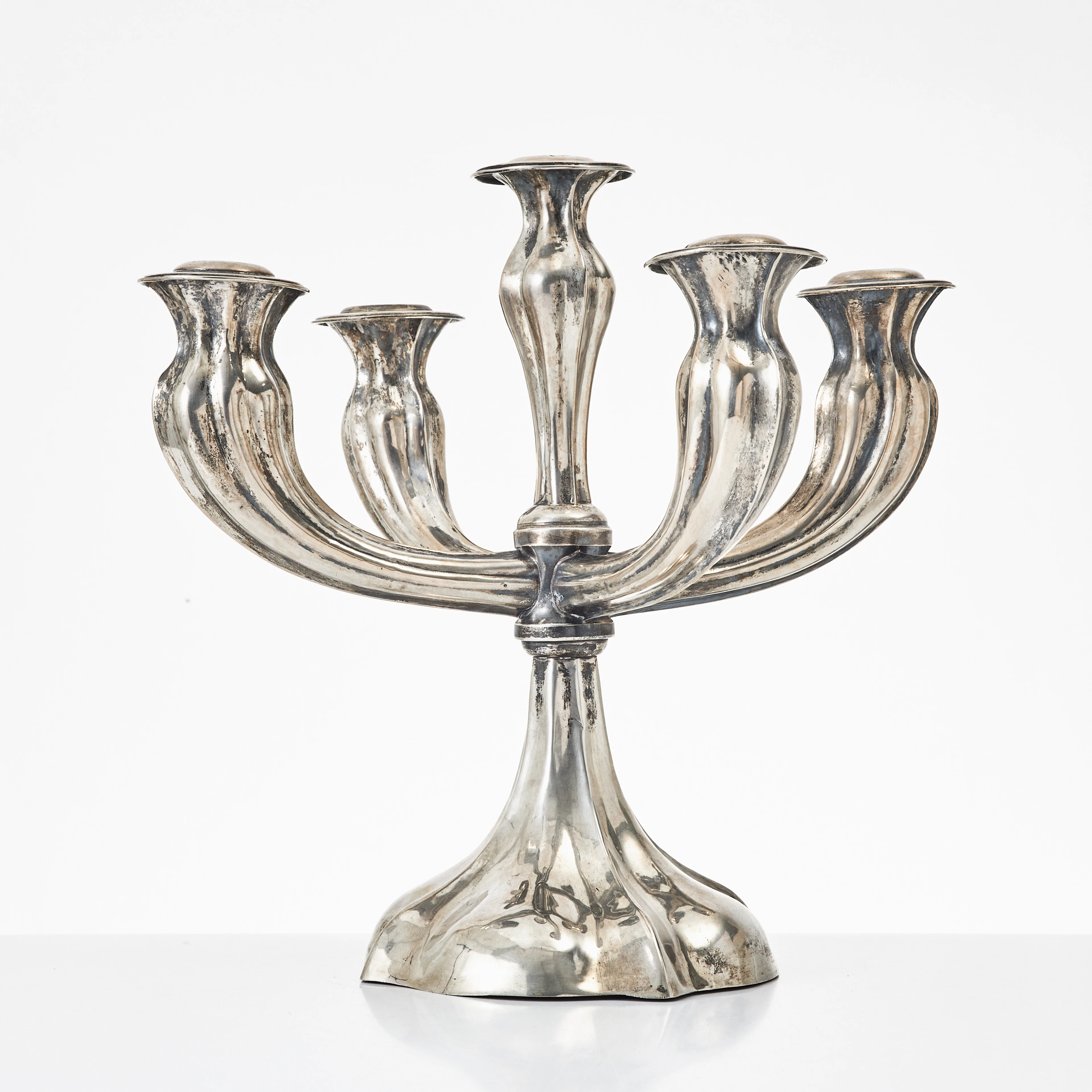 KANDELABER, silver / 800, Polen, 1900-talets första hälft, rokokostil