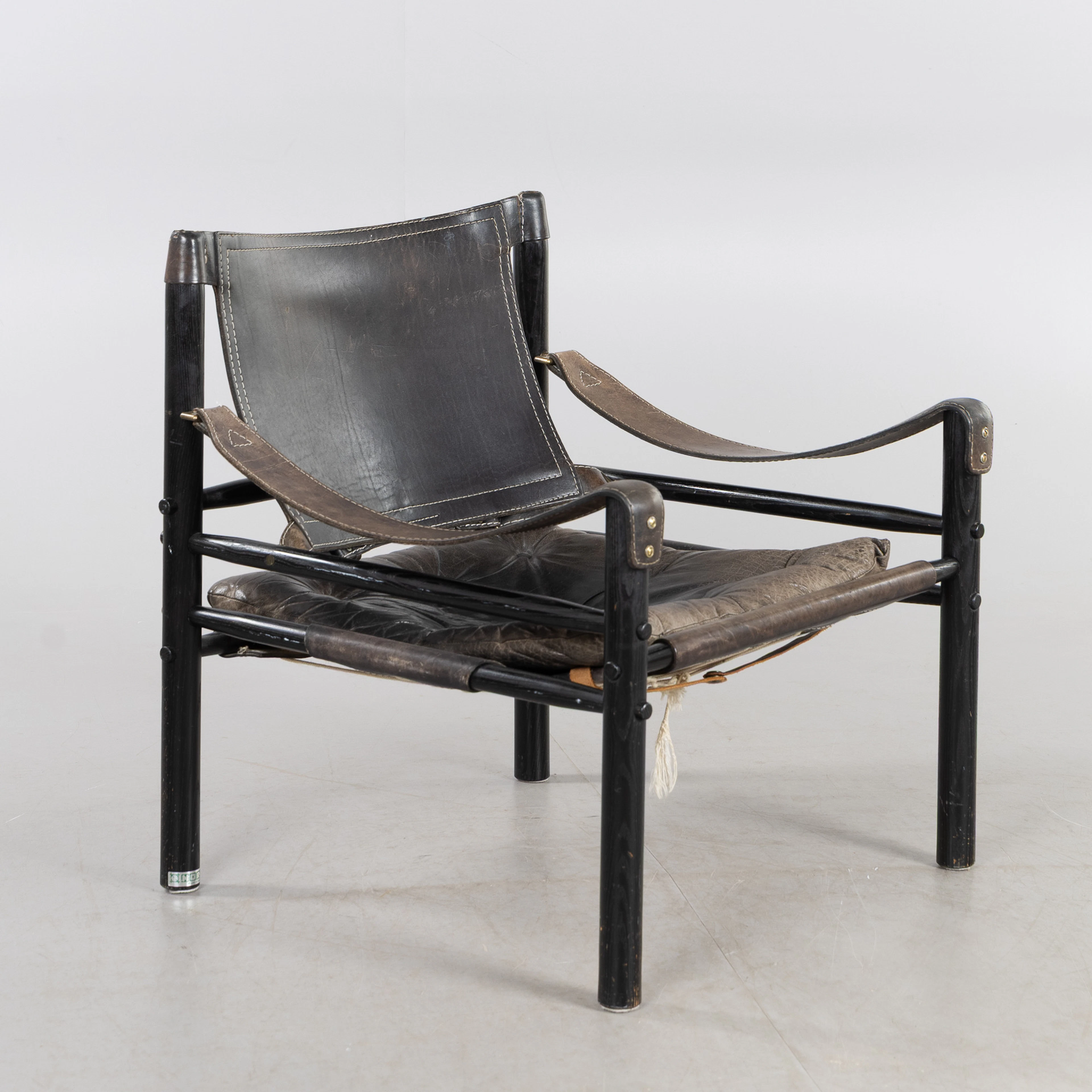 ARNE NORELL. Fåtölj, "Sirocco", safaristol, Formgiven 1964.