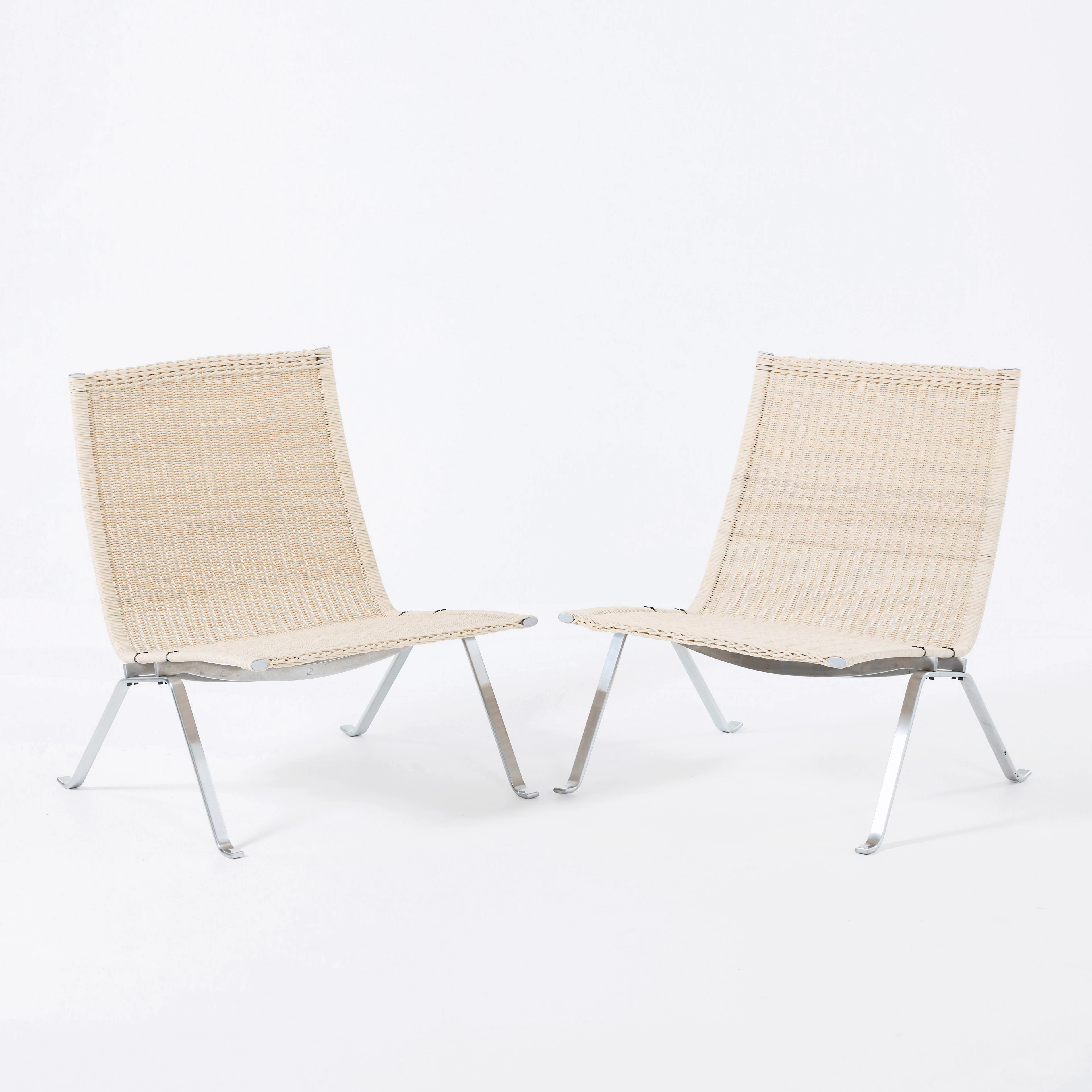 POUL KJAERHOLM. "PK-22", fåtöljer, ett par, E. Kold Christensen, Danmark