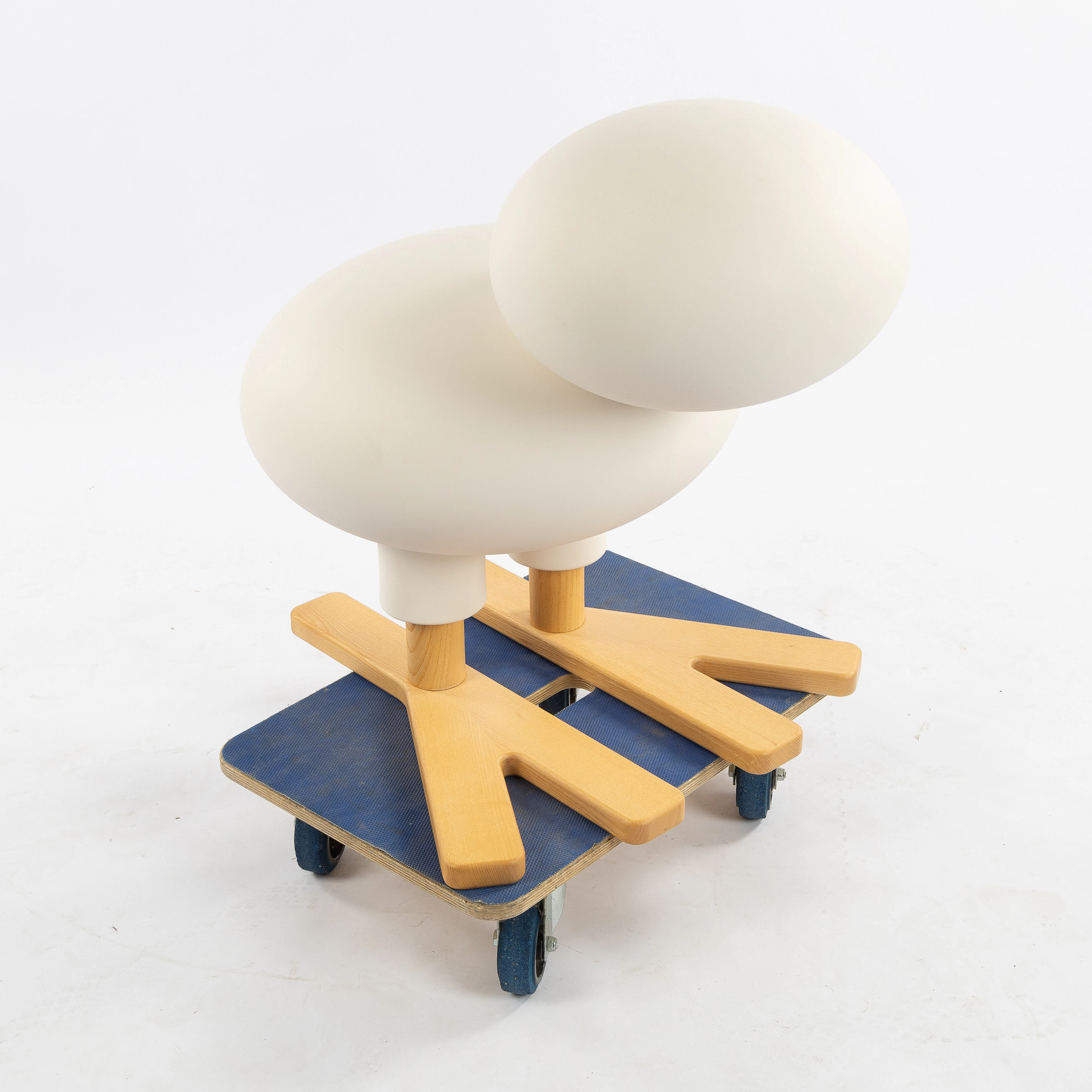 EERO AARNIO. Pall, "Happy Bird", Magis, Italien.