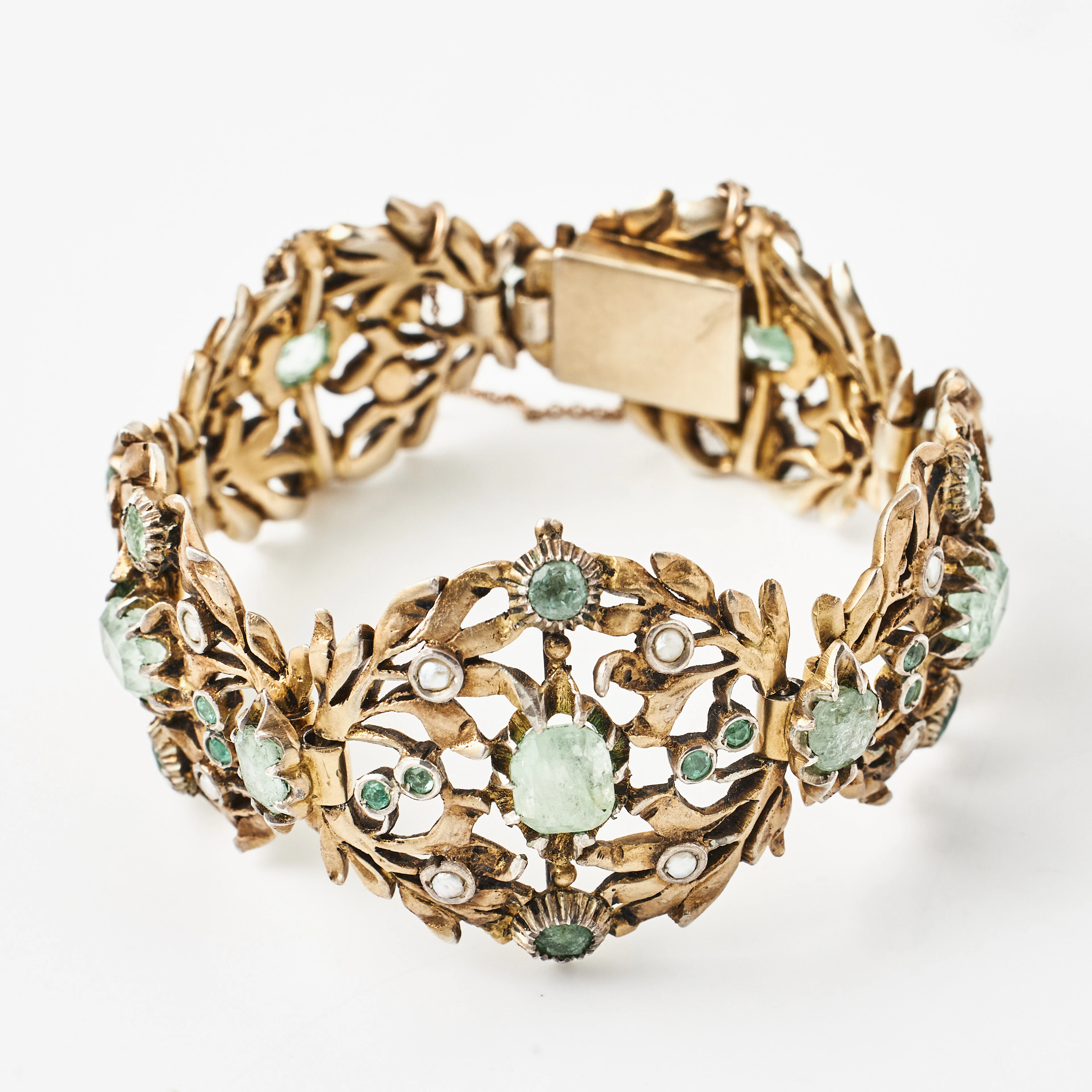ARMBAND, förgyllt sterlingsilver, dekor med orientpärlor, olikslipade