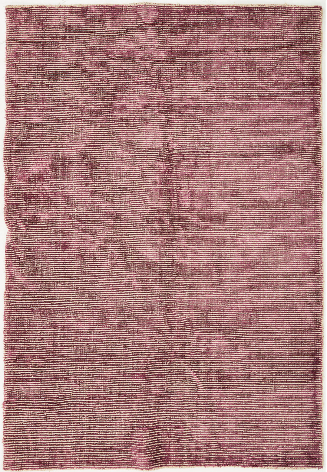MATTA. Modern, lila botten, ca 230x162 cm.