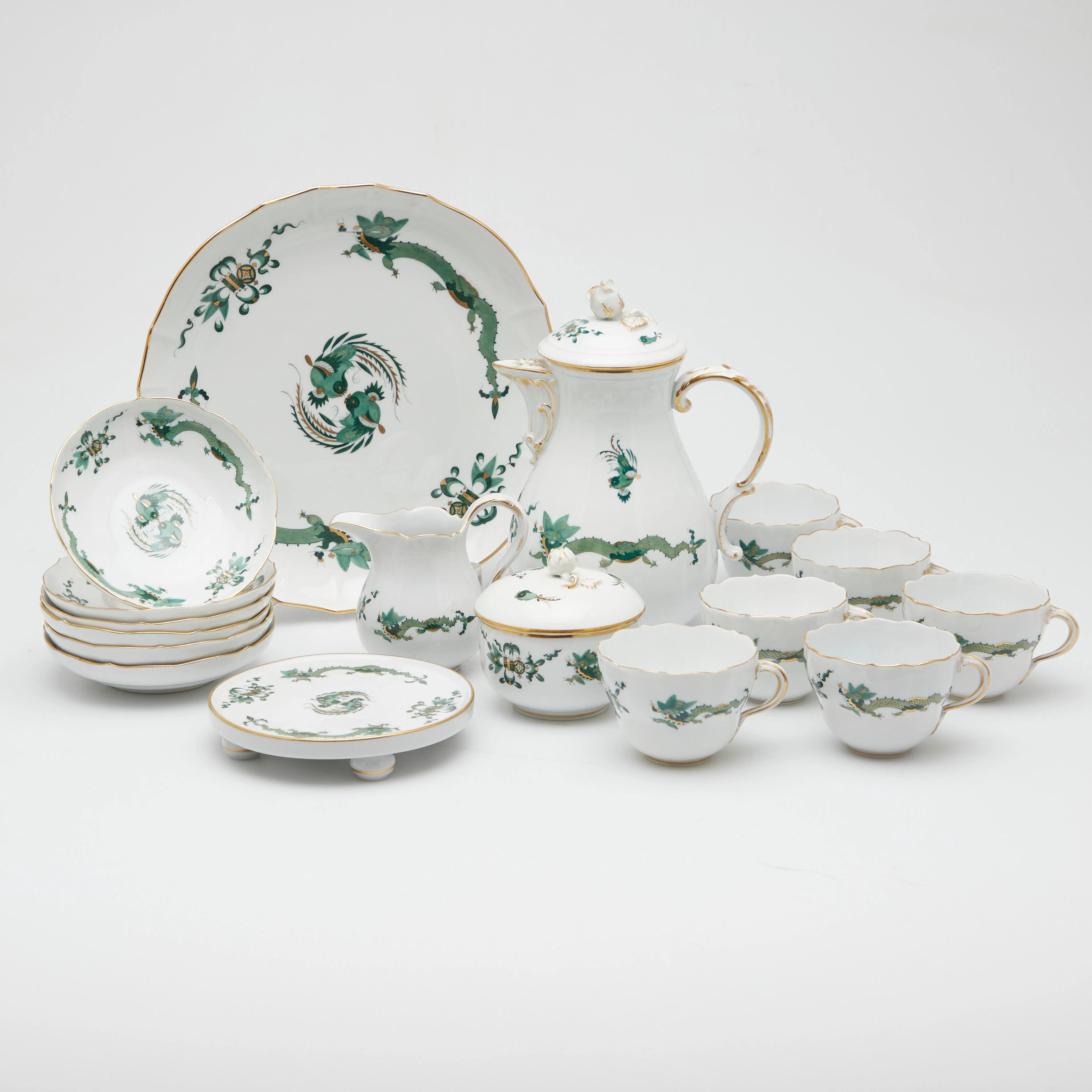 Meissen, 17-teiliges Kaffeeservice, grüner Mingdrache, Porzellan