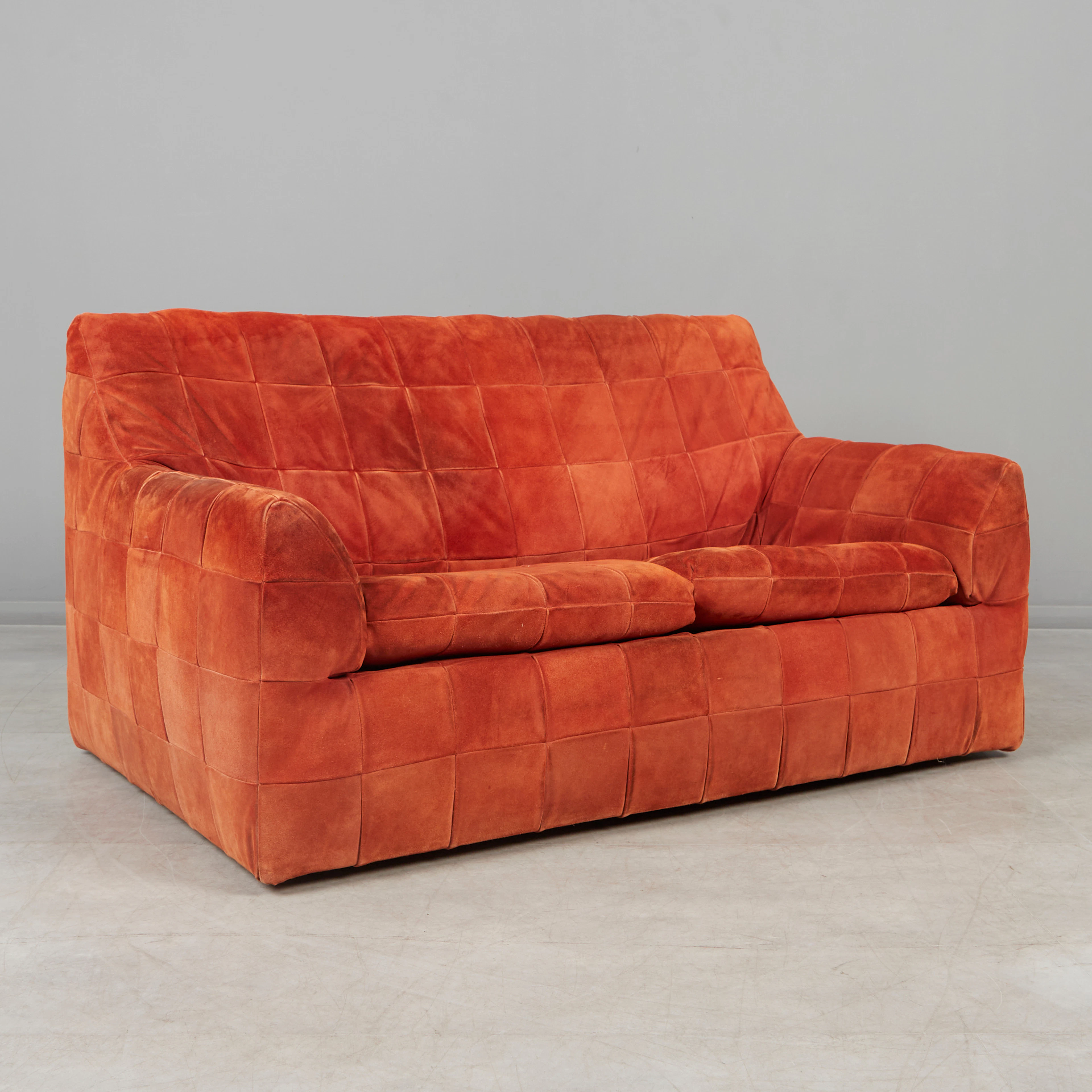 ARTIMA. Sofa / Couch, Wildleder, 1970er Jahre, Schweiz.
