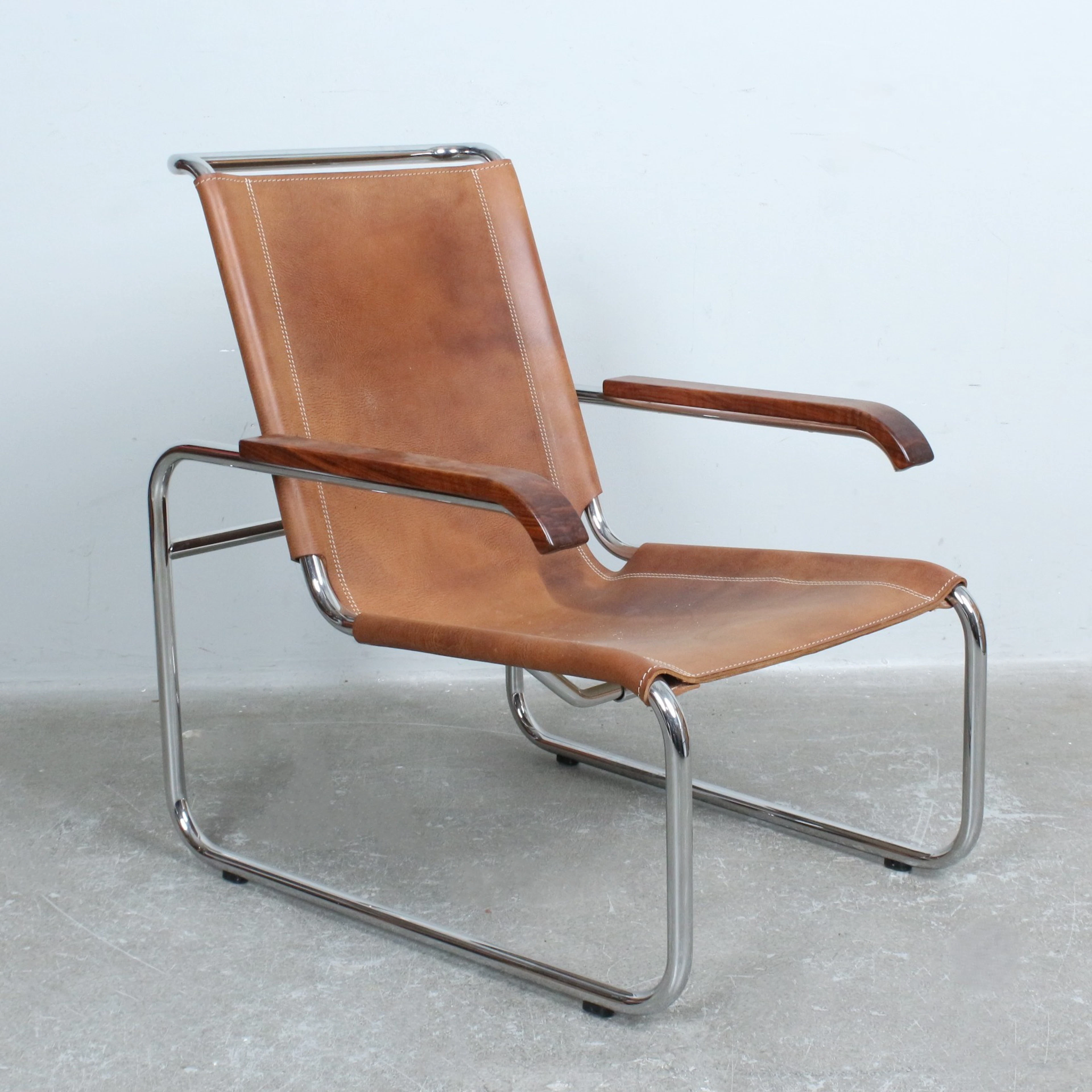 MARCEL BREUER. für Thonet, Armlehnsessel, Modell '' S35 '' Chrom, Leder.