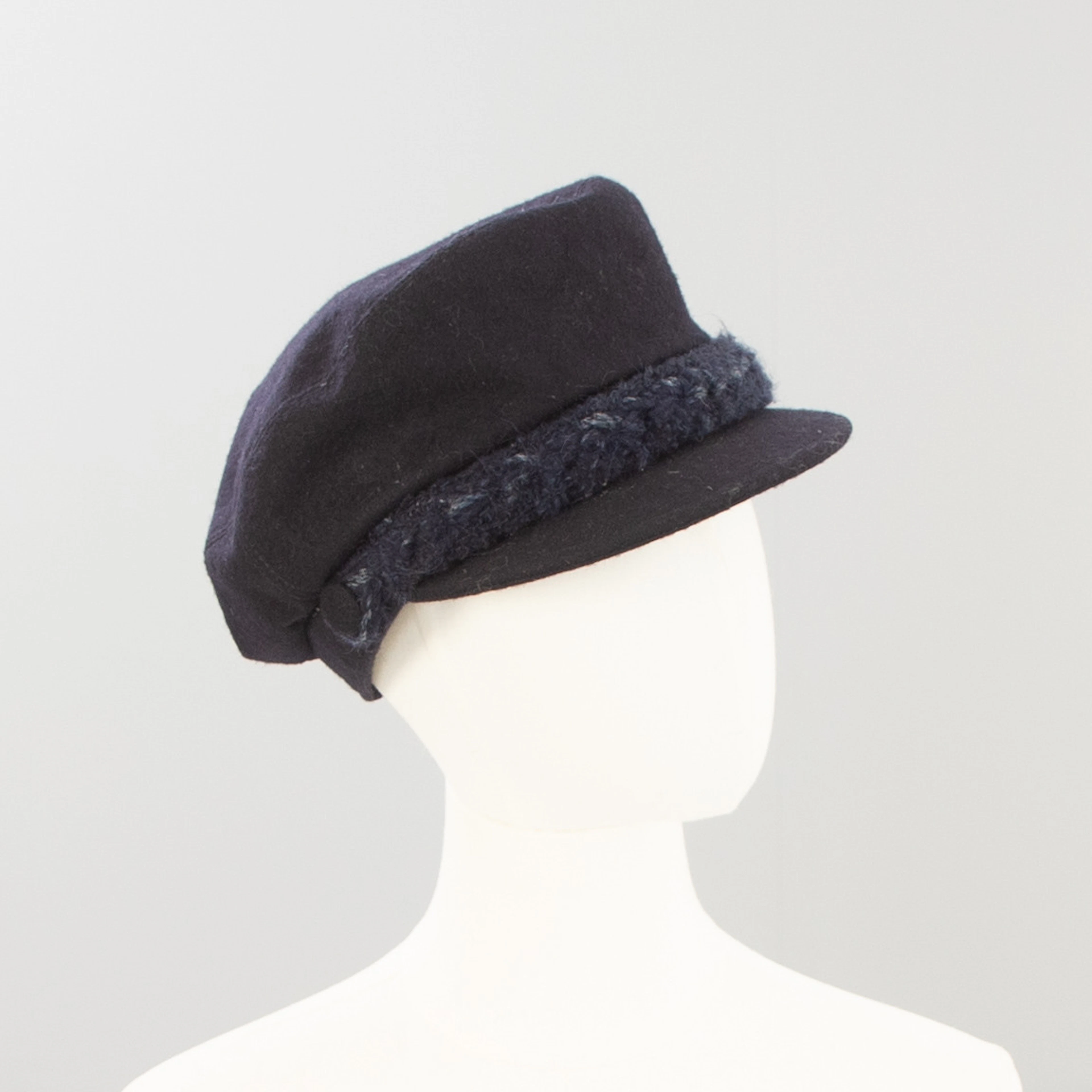CHANEL. Newsboy Hat, Größe M.