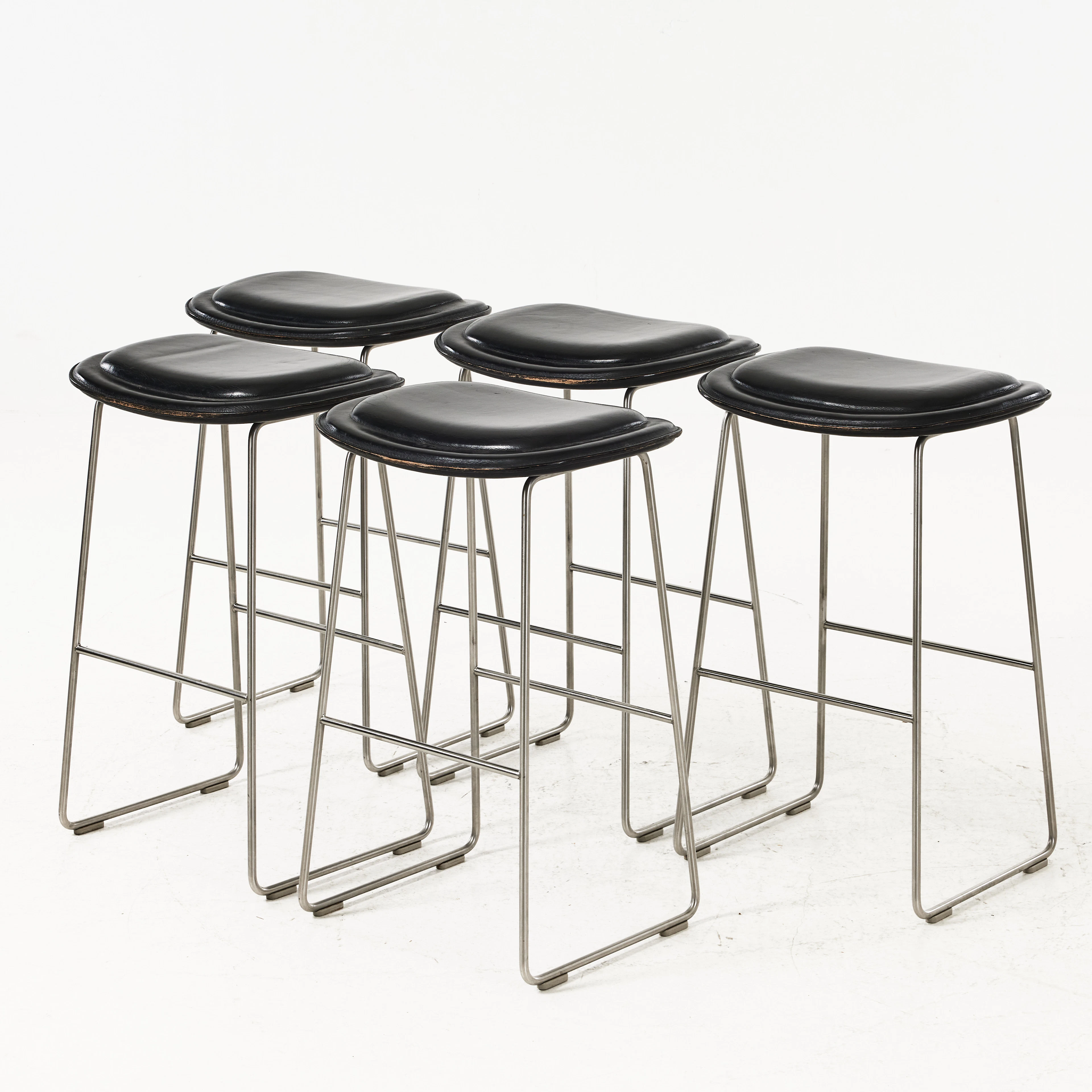 JASPER MORRISON, pallar "Hi-pad-chair" Cappellini.