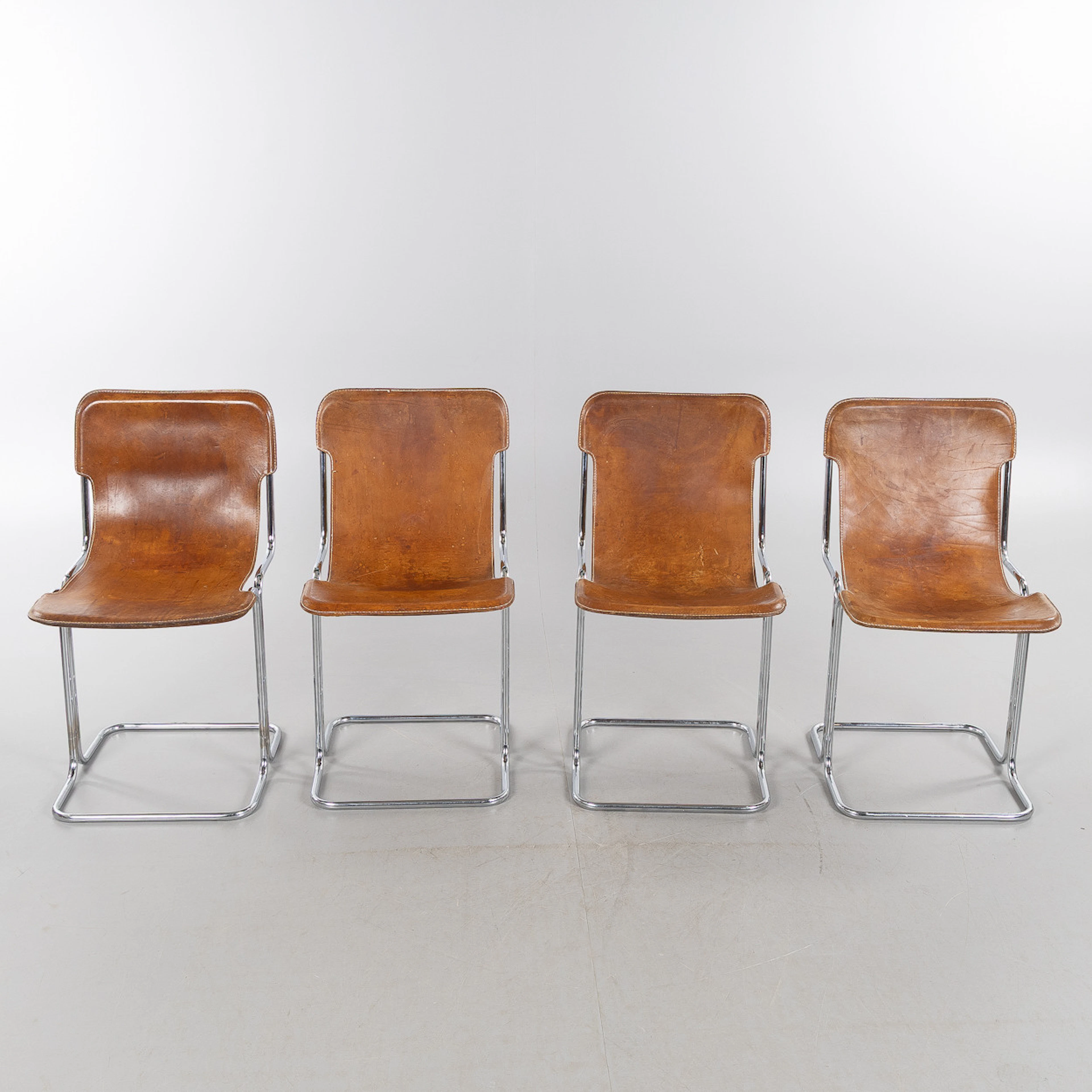 ANTONIO ARI COLOMBO. Stolar, 4 st, Arflex, 1960/70-tal.