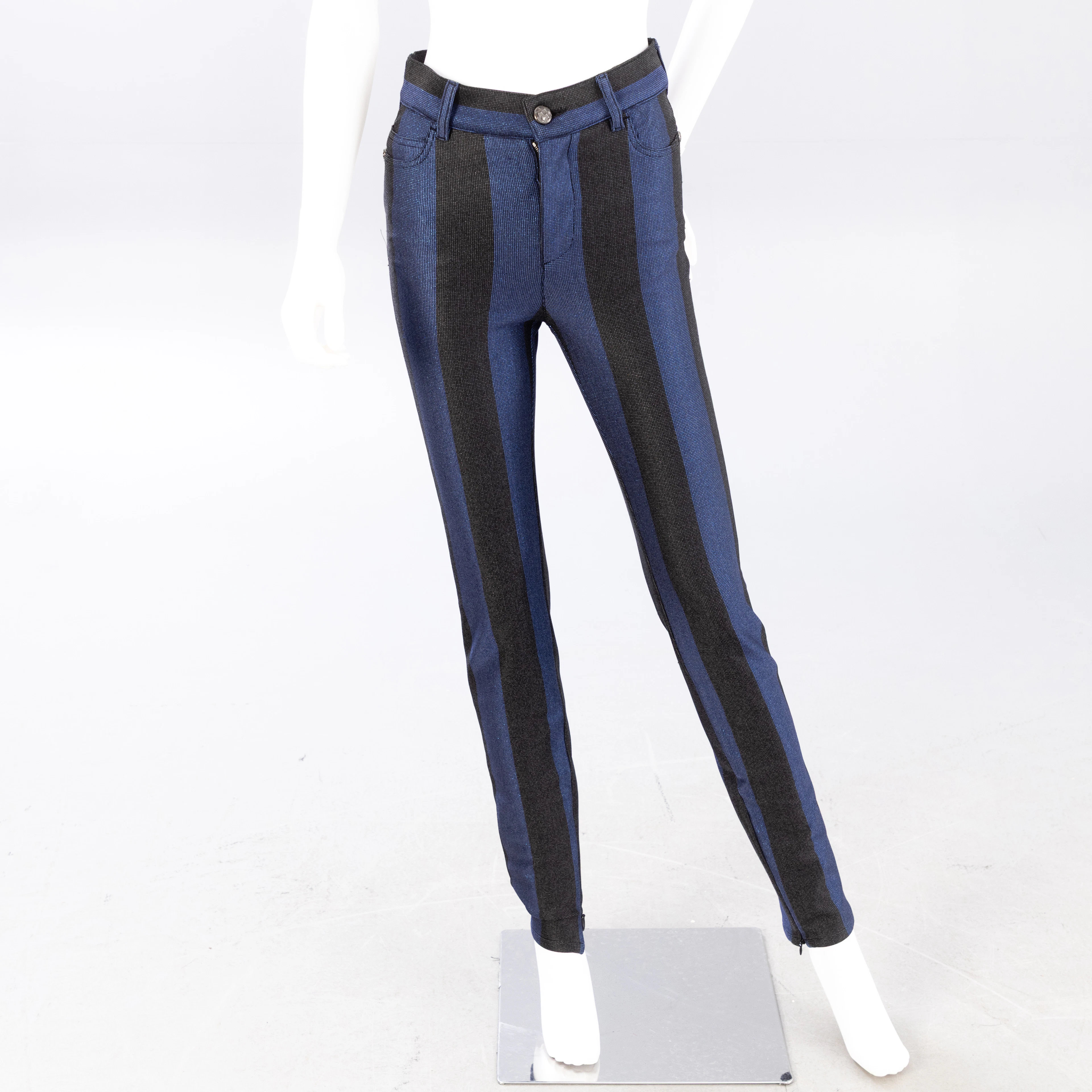CHANEL. Skinny-Hose, 2016, FR 38.