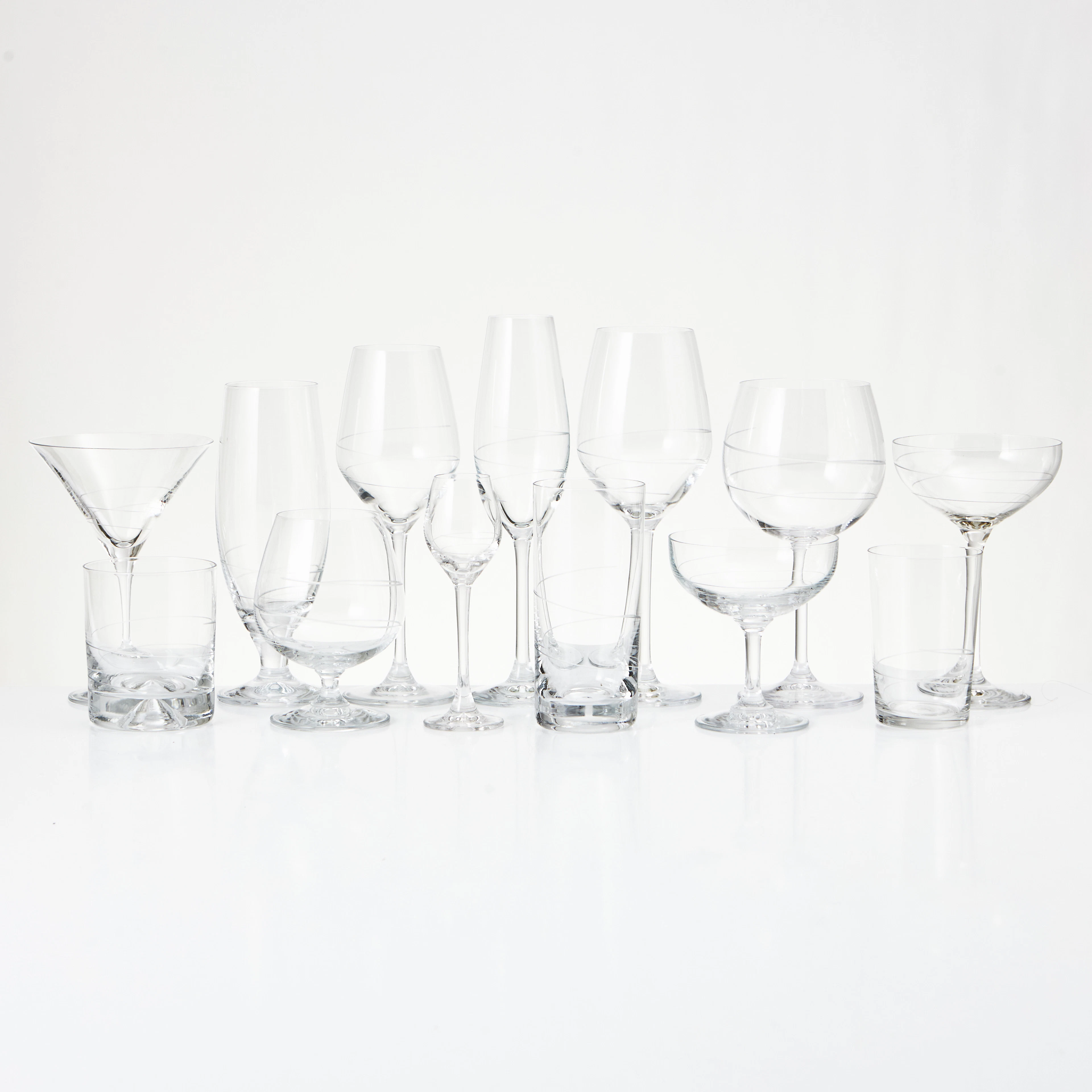 GLASSERVIS, ca 156 delar, "Siluett", glas, Fyrklövern.
