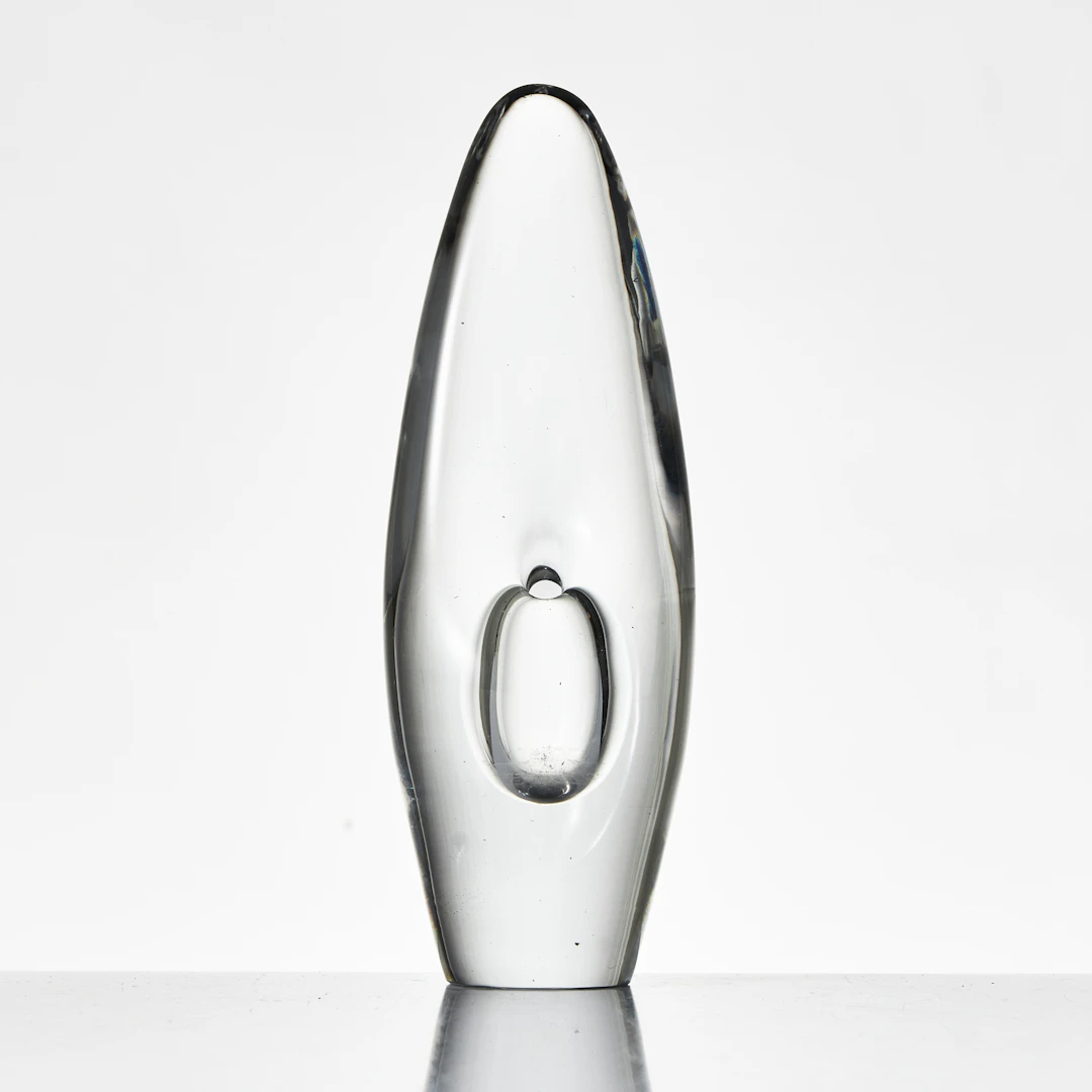 TIMO SARPANEVA. "Orkide", skulptur i glas, Iittala, Finland.