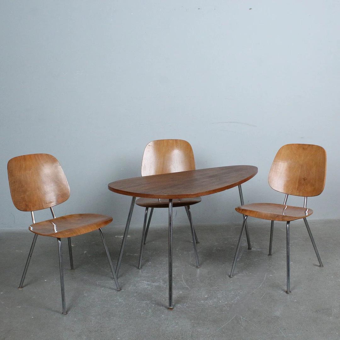 Mid-Century Tischgruppe Schichtholt / Plywood der 1960er.