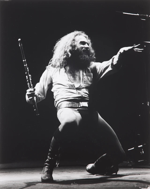 ED FINNELL. Ian Anderson, Jethro Tull, "A Passion Play Tour", Los