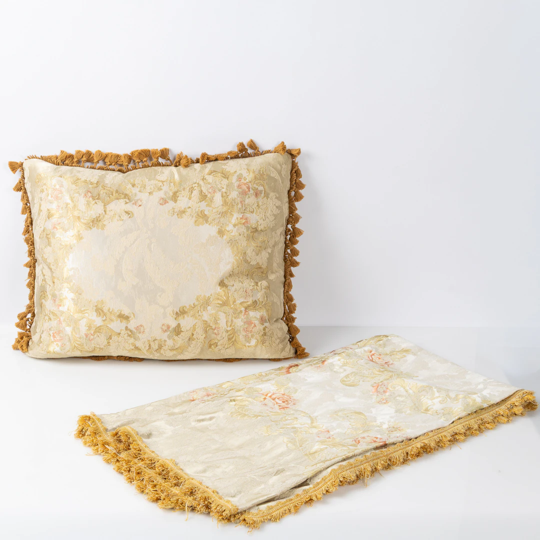 MULBERRY, kudde och filt.