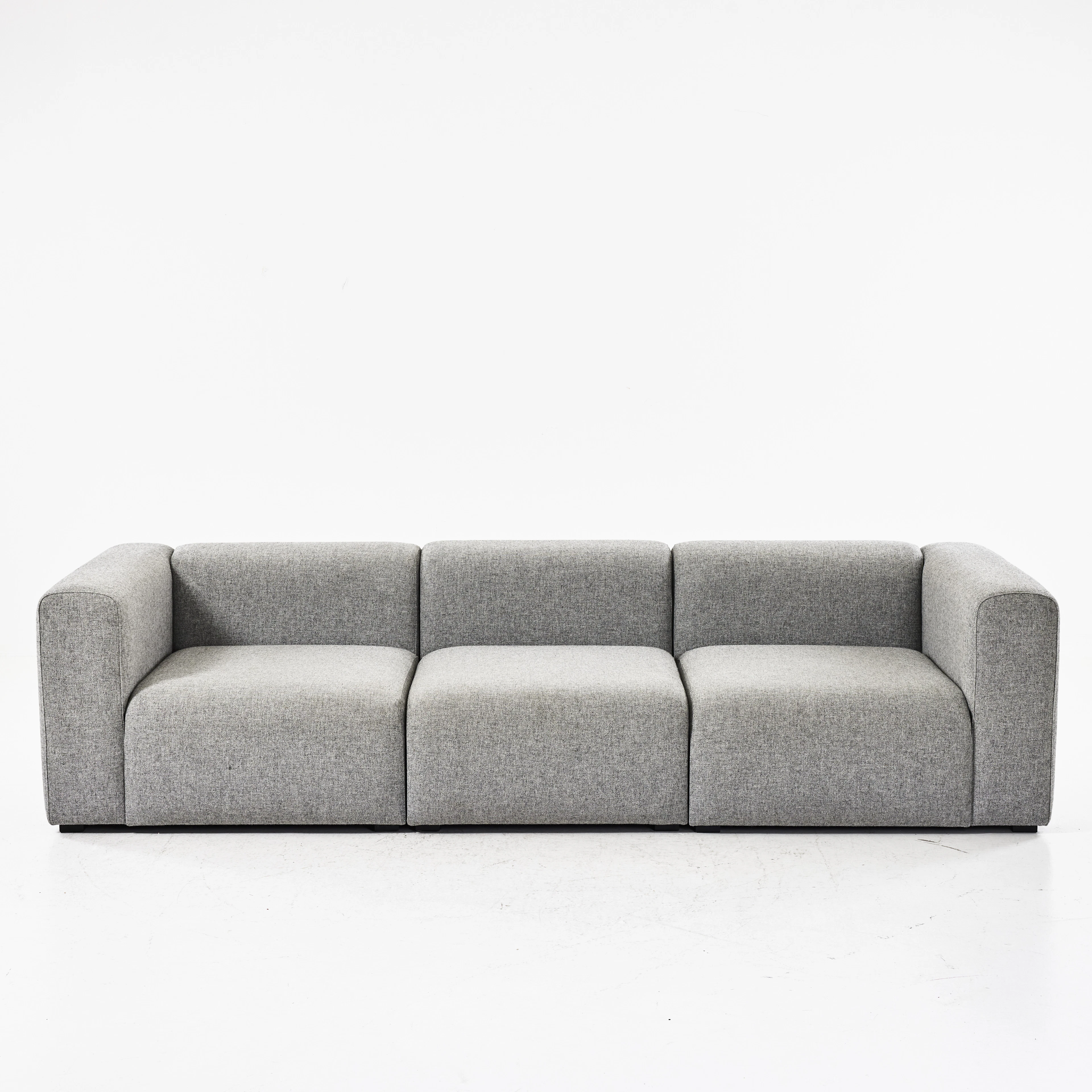 SOFFA, "Mags soft", 3-sits, Hay, med klädsel Hallingdal, 2020-tal.