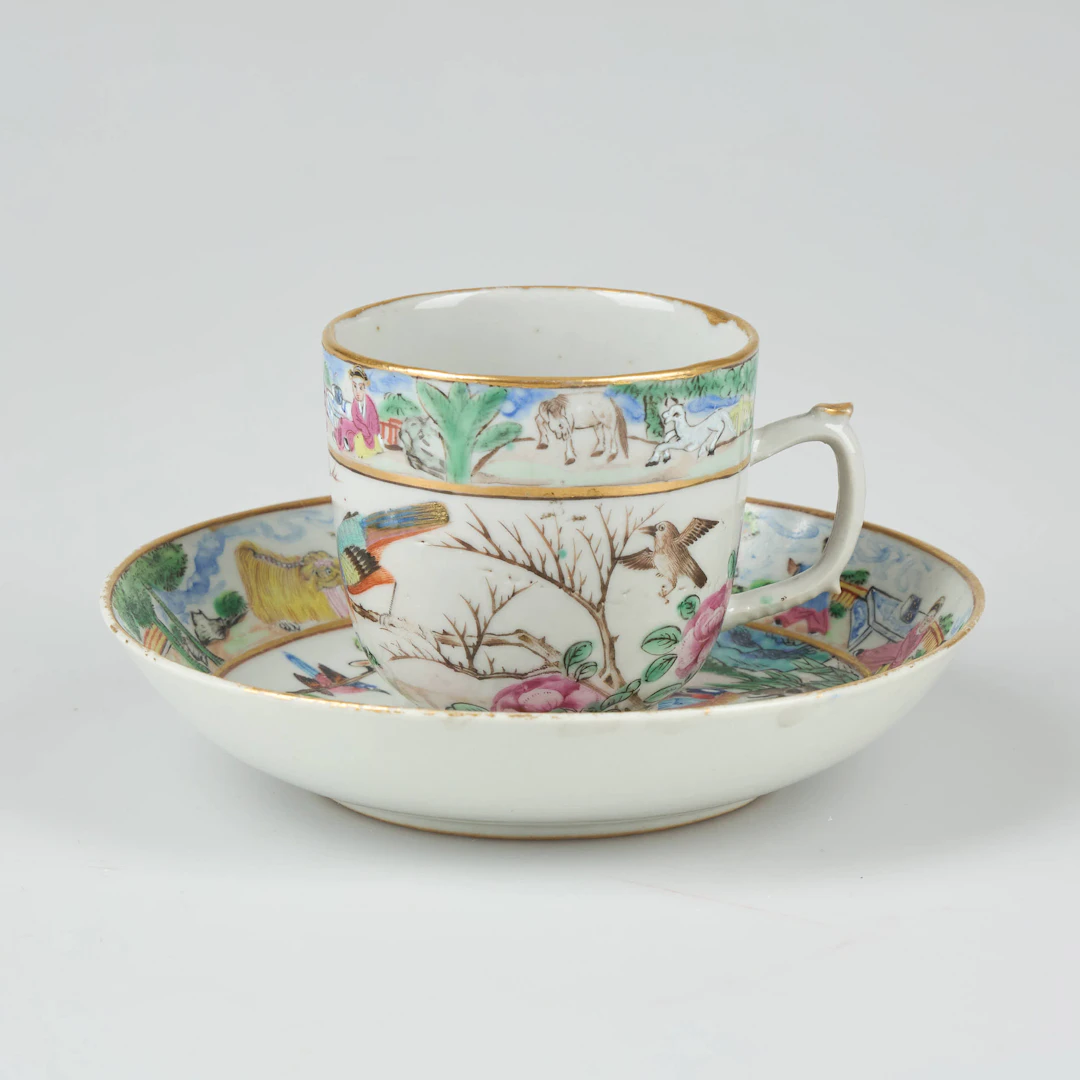 KAFFEKOPP och FAT, Kompaniporslin, Famille rose, Kina 1800-tal.