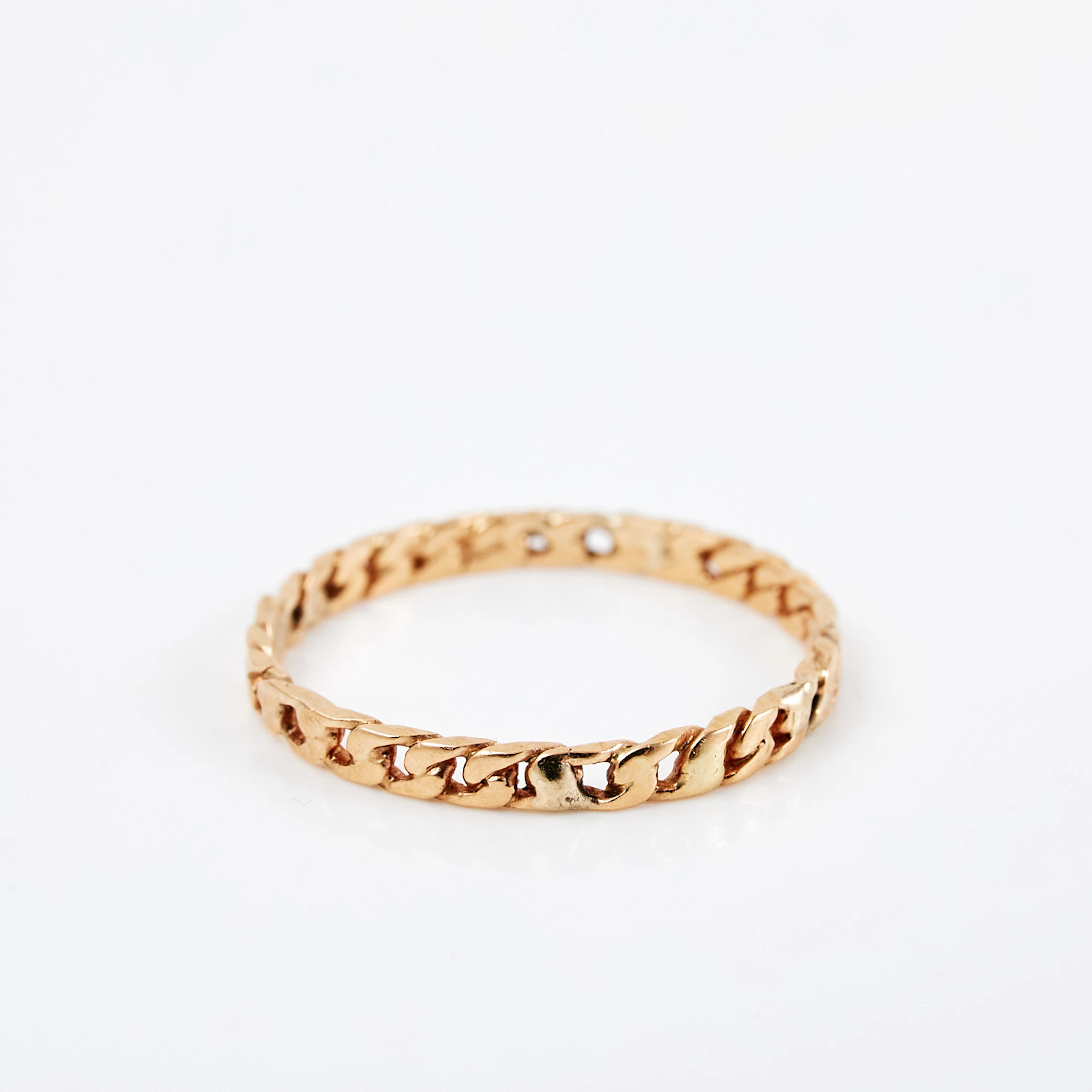 RING, 18 k guld, ostämplad, stel pansarlänk.