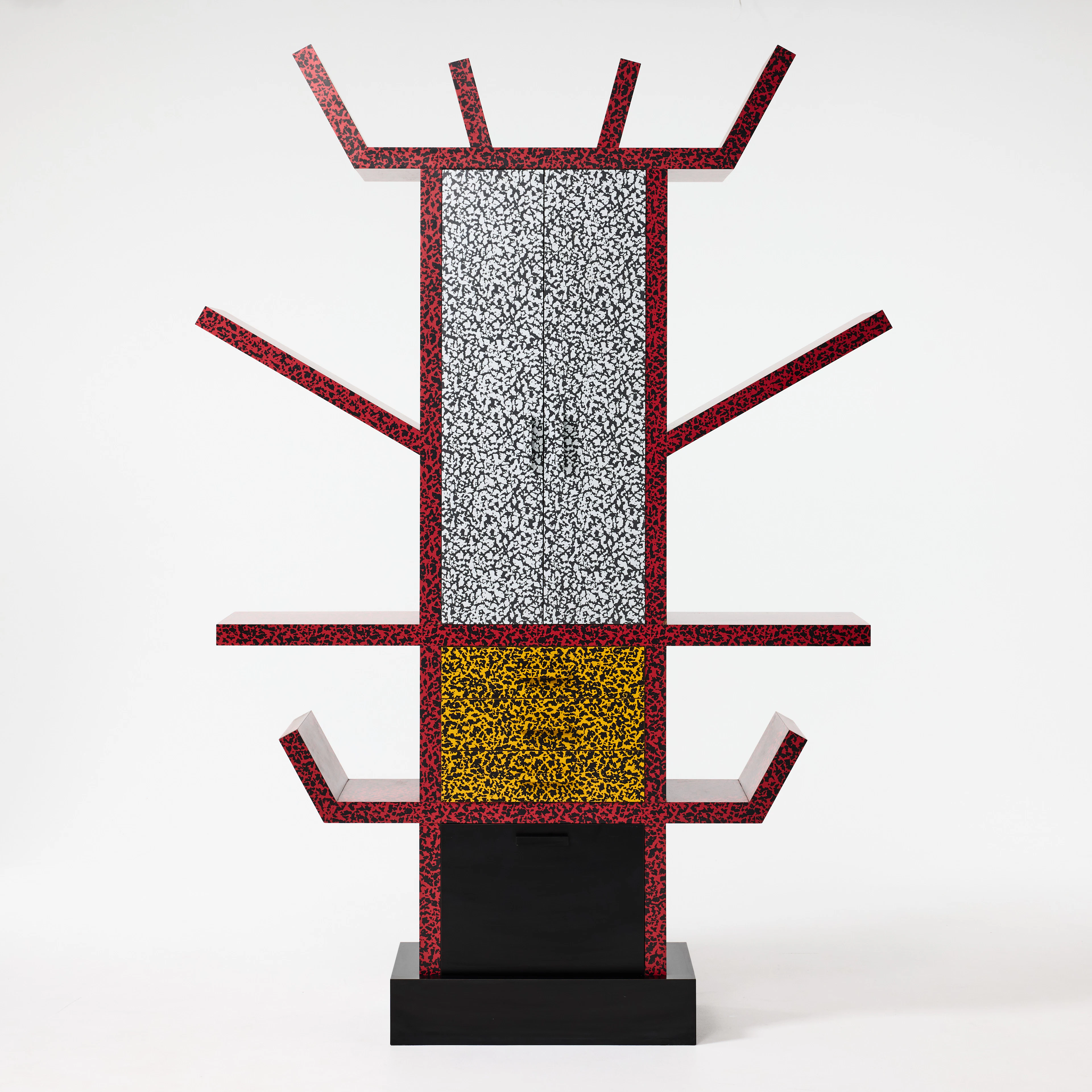 ETTORE SOTTSASS. "Casablanca", skåp, Memphis, Italien 1980-tal, laminerat