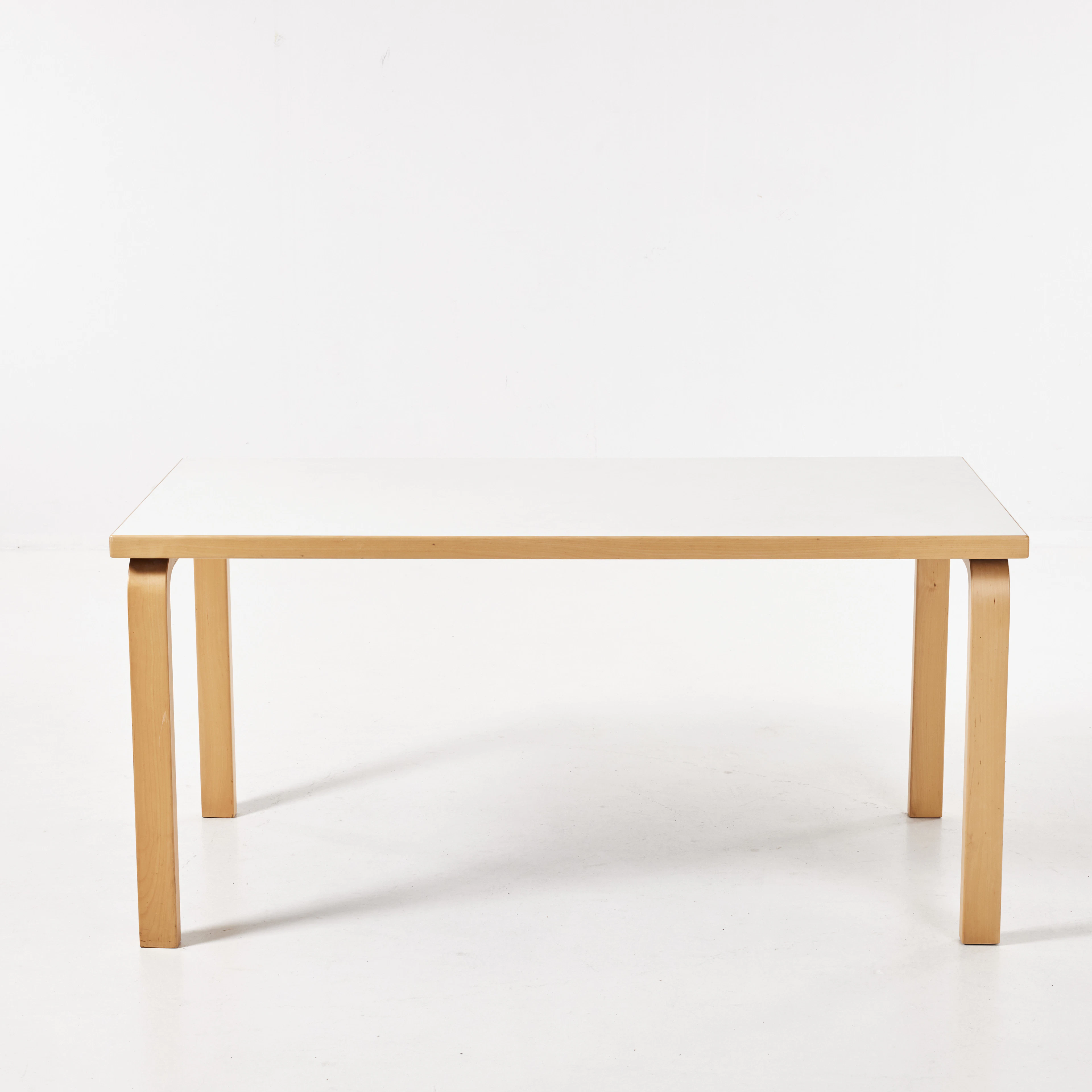 ALVAR AALTO. "81A", bord, Finland, formgivningsår 1935.