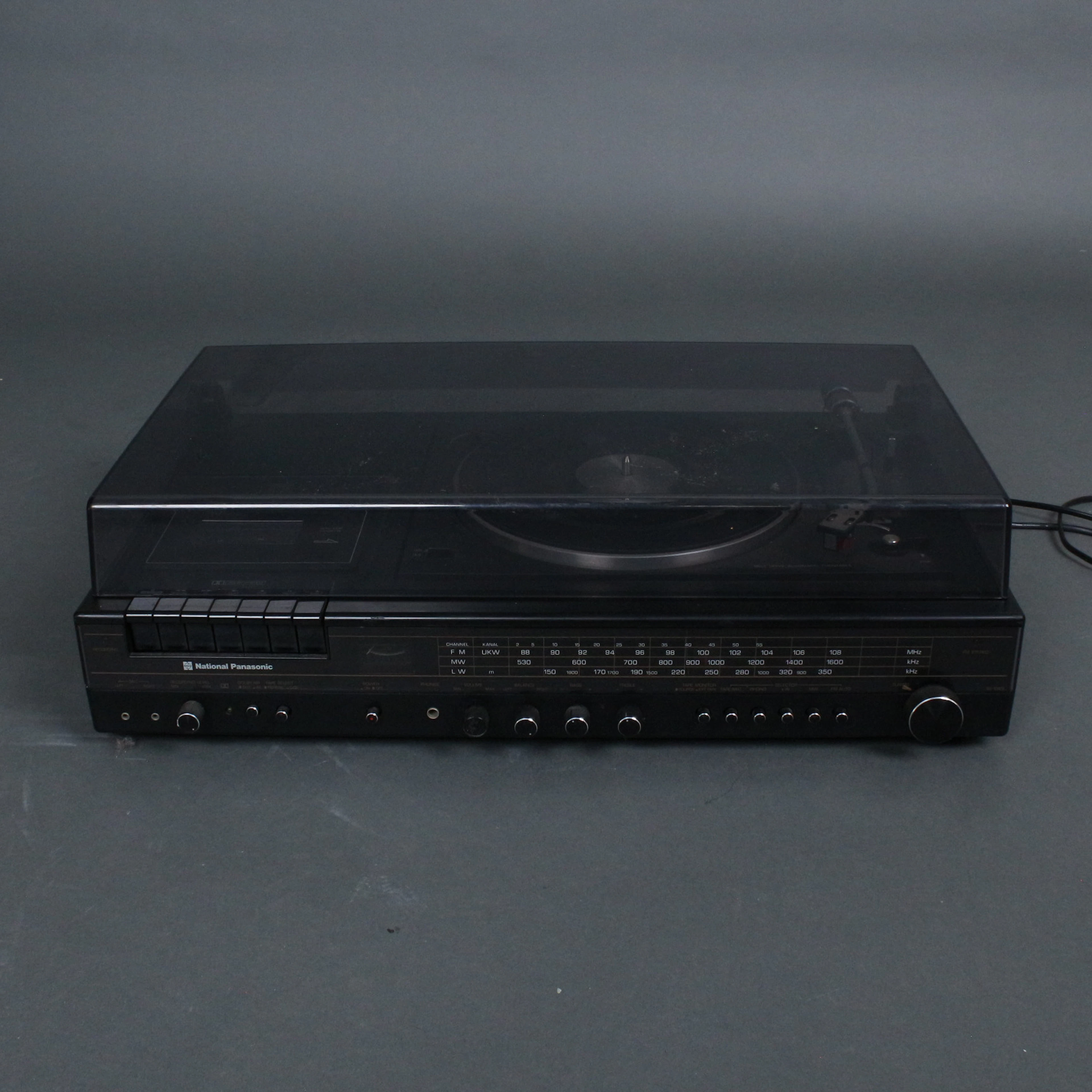 ational Panasonic ,Stereo-Kompaktanlage Modell '' SG-1090L '' , 1970er.