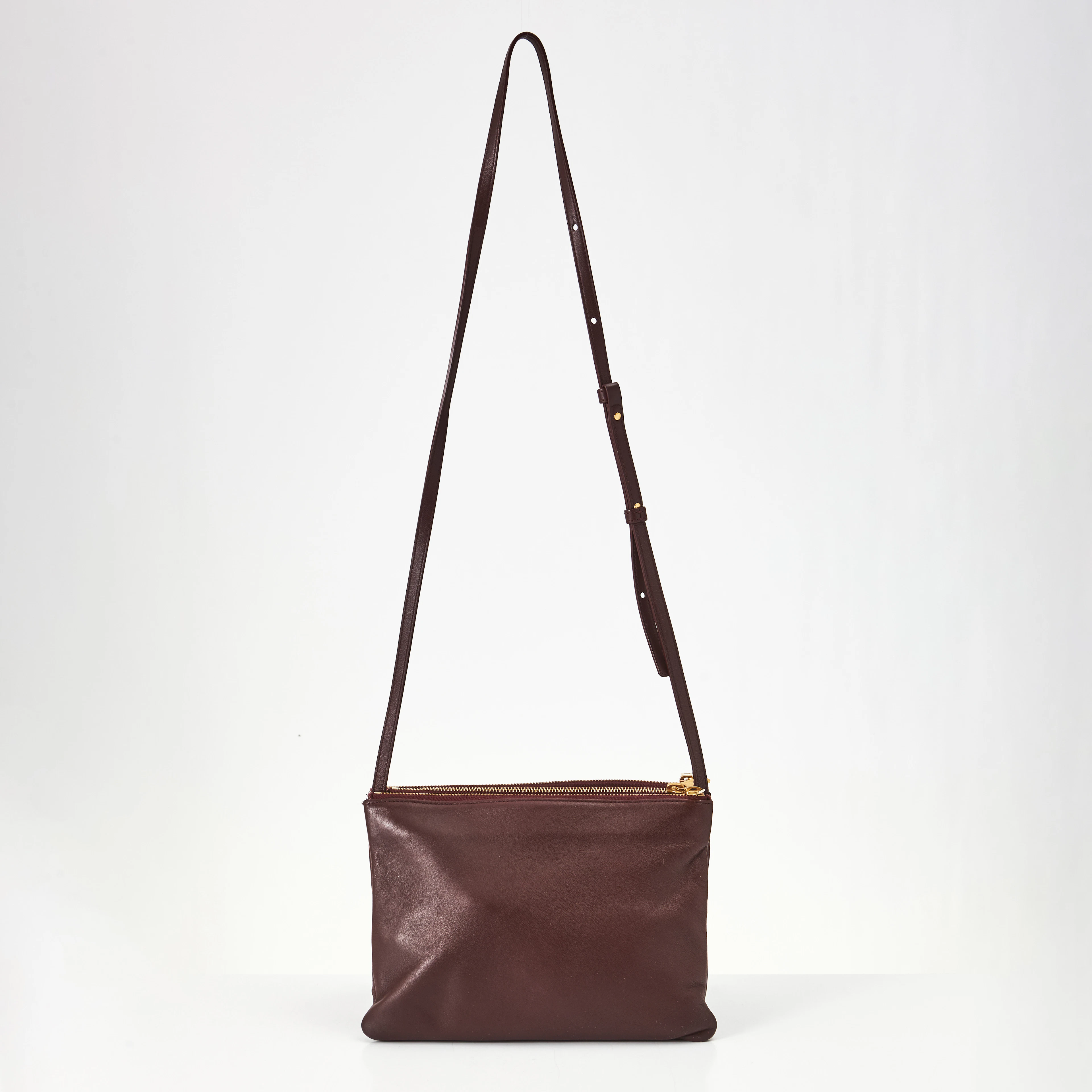 CELINE, "Trio crossbody bag", vinrött kalvskinn, PARIS.