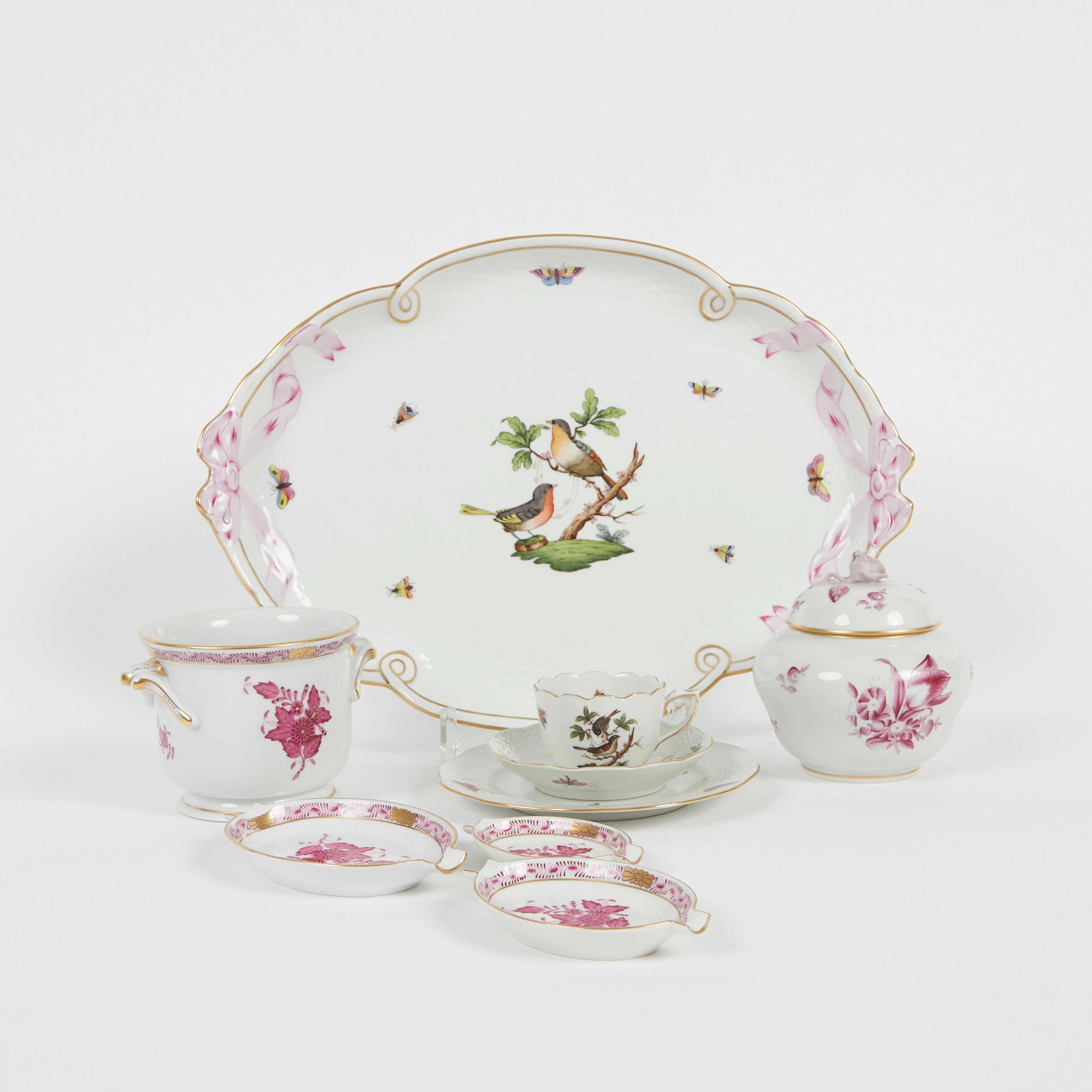 HEREND, Dekor 'Apponyi purpur' und 'Rothschild', Porzellanteile, 20.