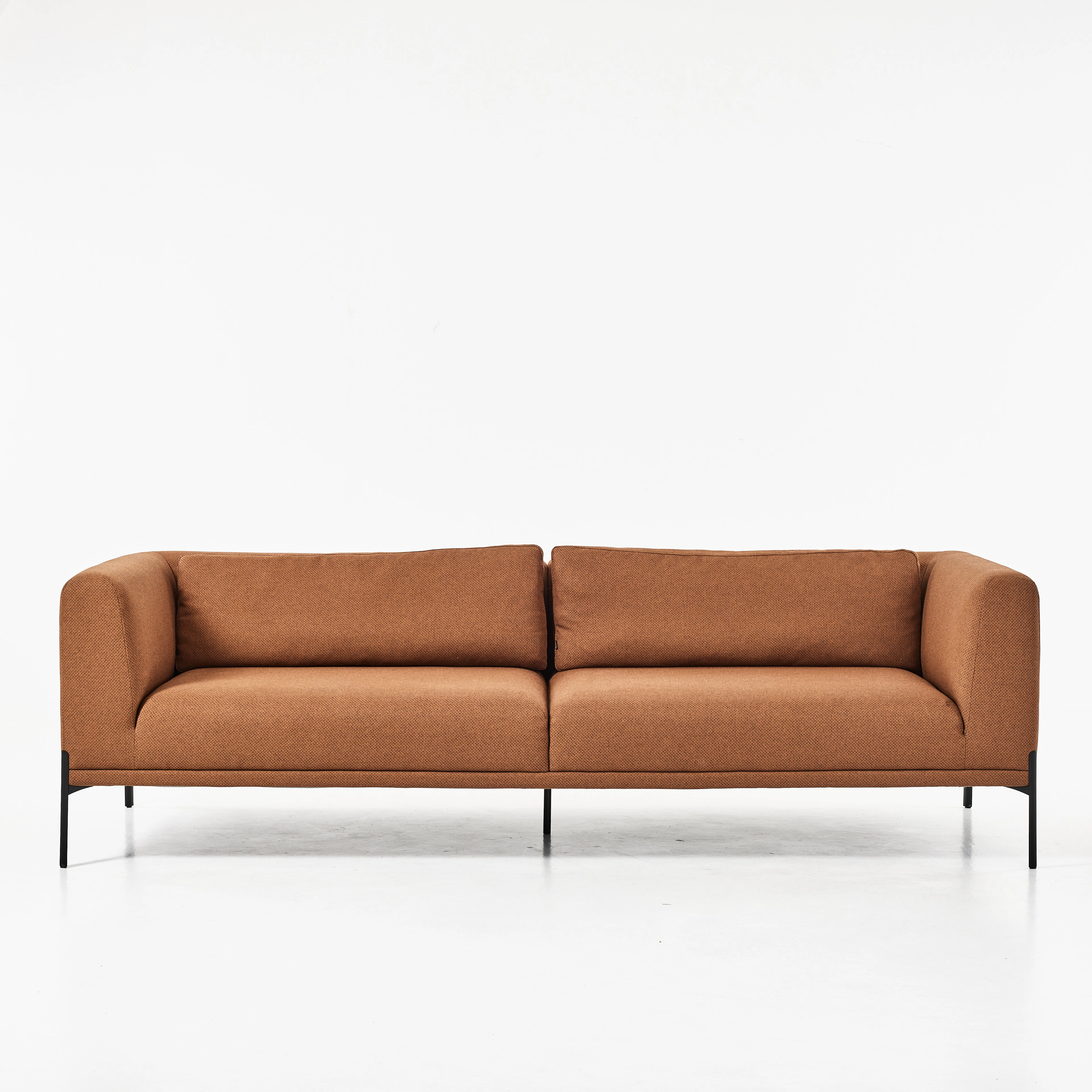 BÖTTCHER & KAYSER. Soffa, " Caisa", etikettmärkt Bolia.