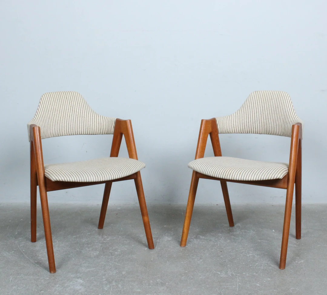 KAI KRISTIANSEN. Paar Armlehnstühle, Modell "Compass", Teak, Dänemark, 1960er.