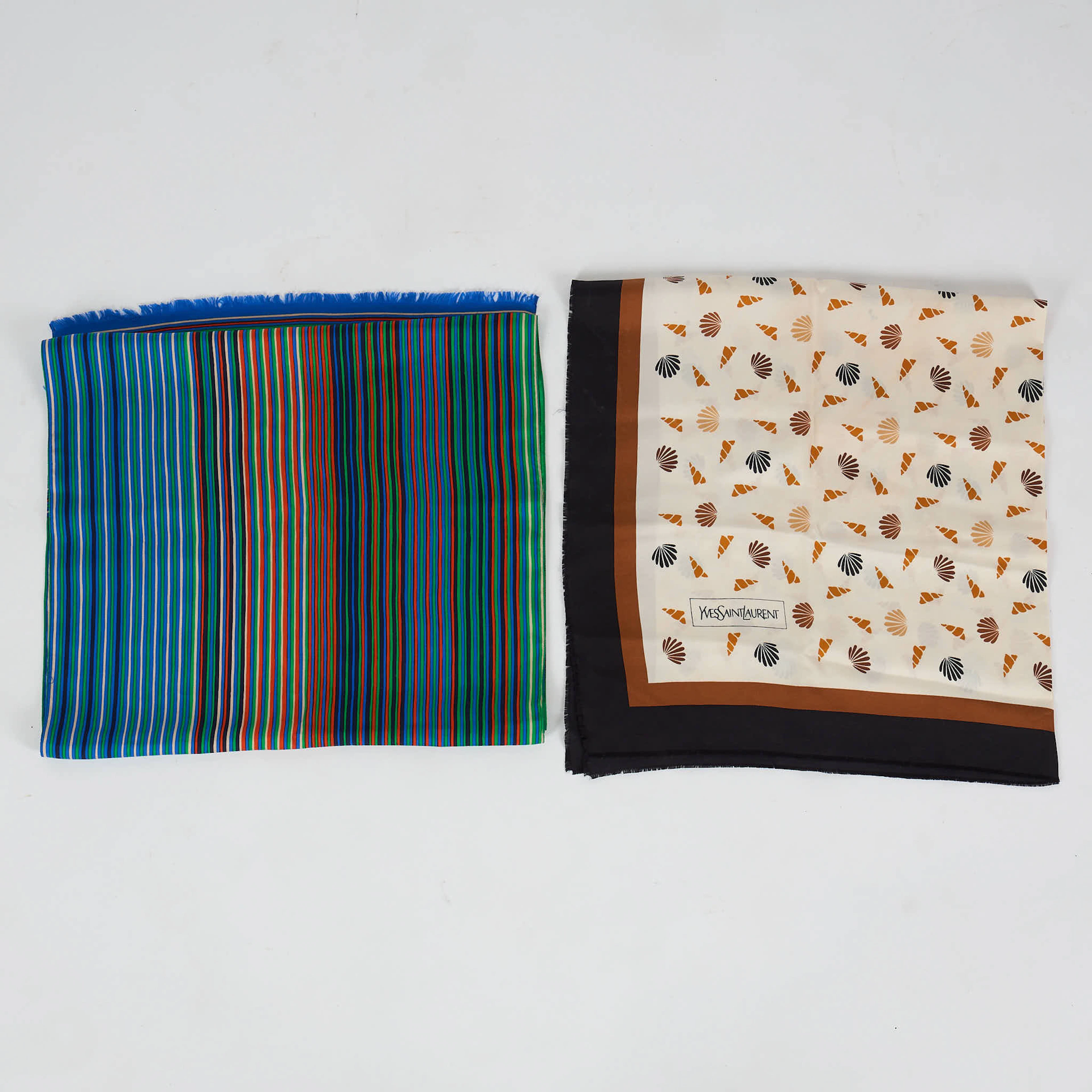 Yves Saint Laurent, 2st, scarfs.