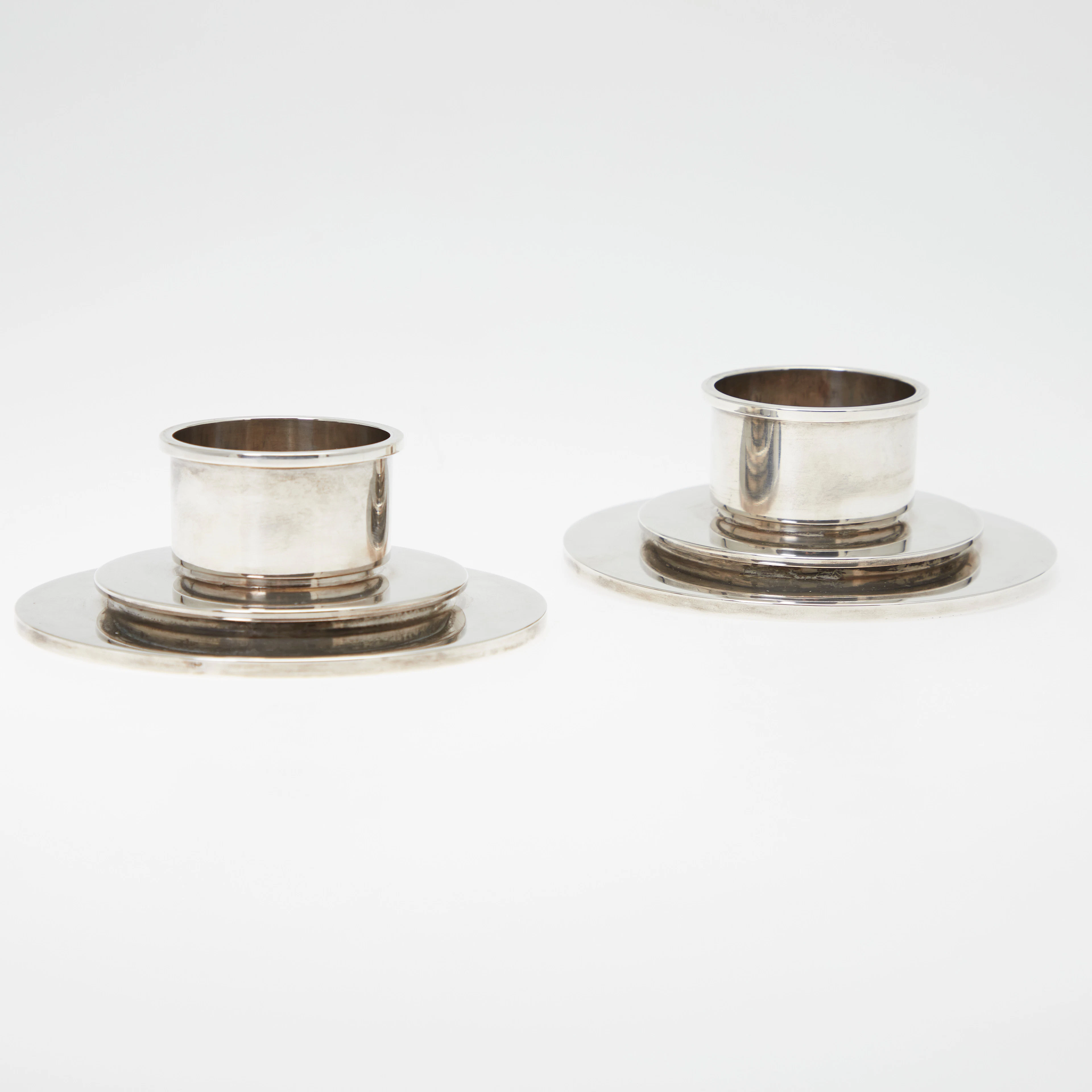 HARALD NIELSEN. Georg Jensen & Wendel, Paar Kerzenleuchten, 925er
