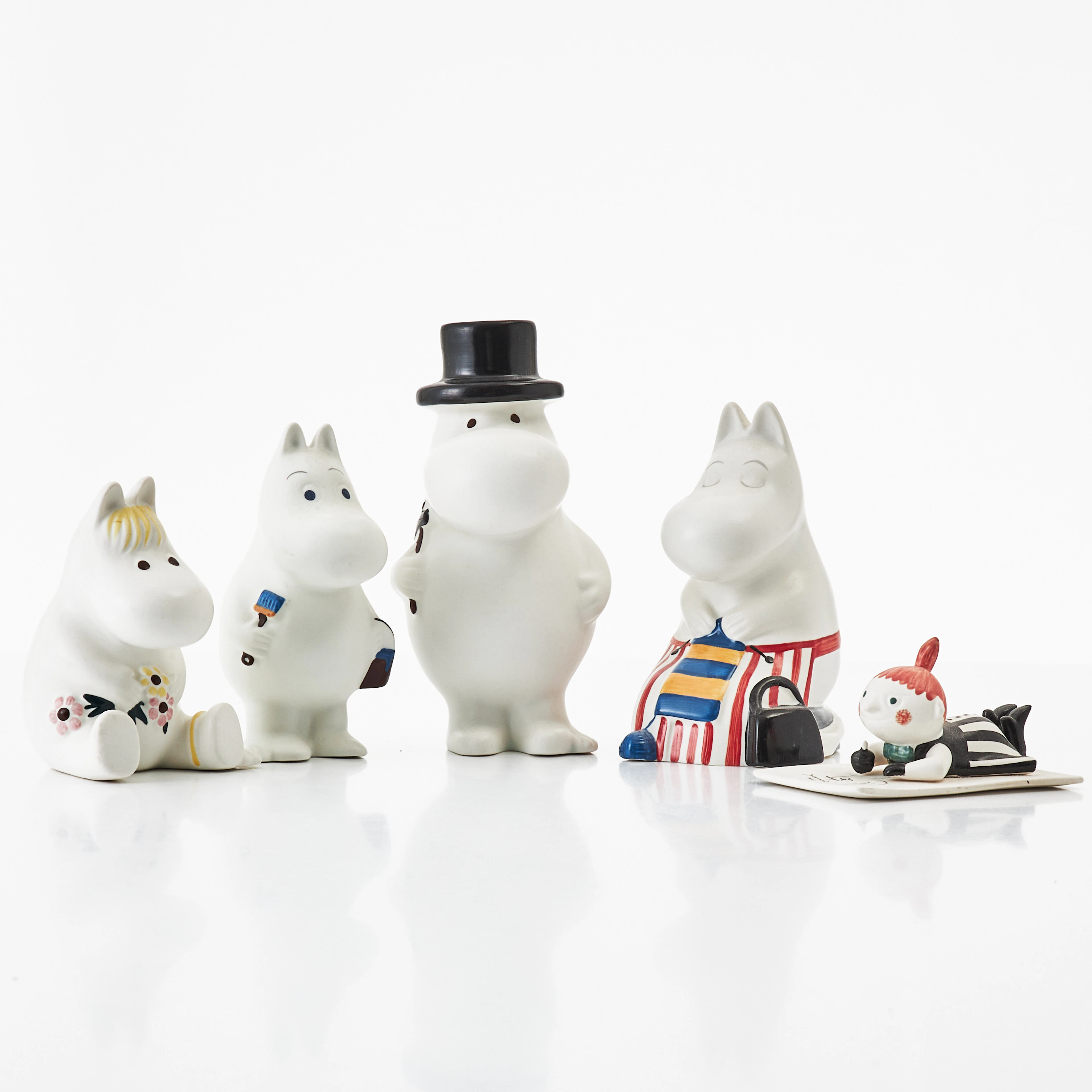 TOVE SLOTTE. figuriner, 5 st, Mumin, porslin, för Arabia, Finland