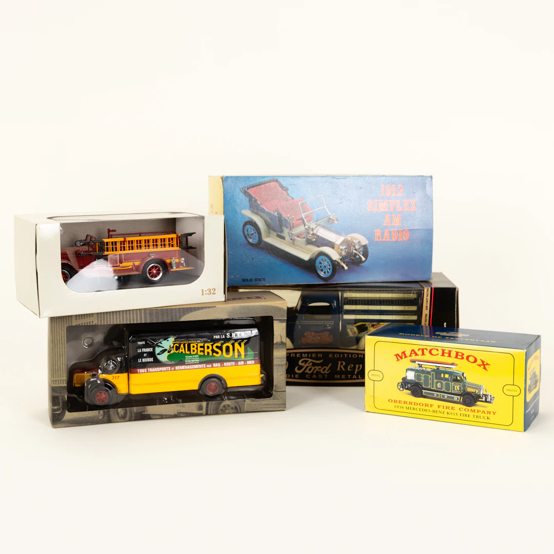 Verschiedene Automodelle inkl. Original Verpackung (5).