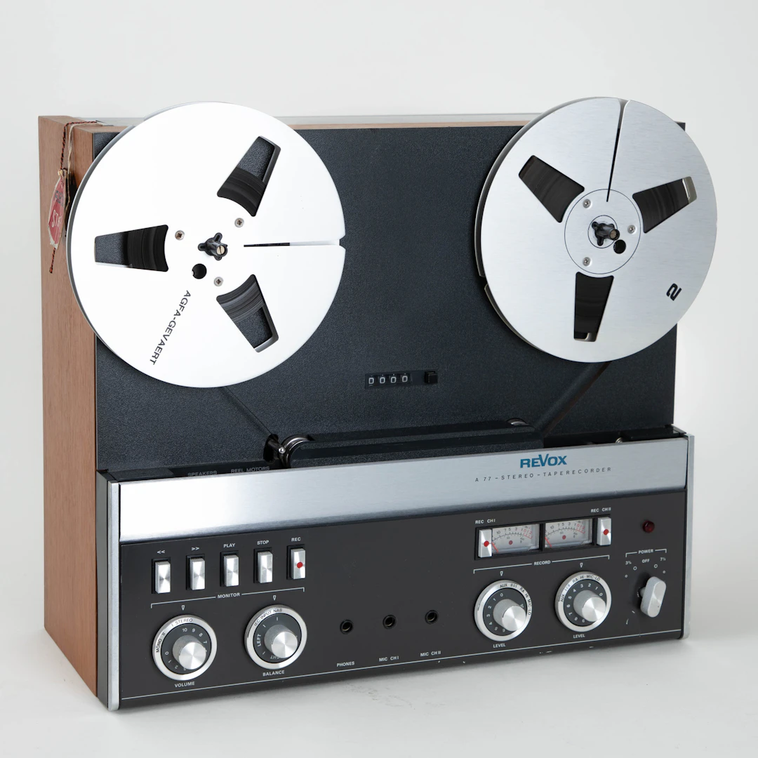 Revox, Tonbandgerät Type A77.
