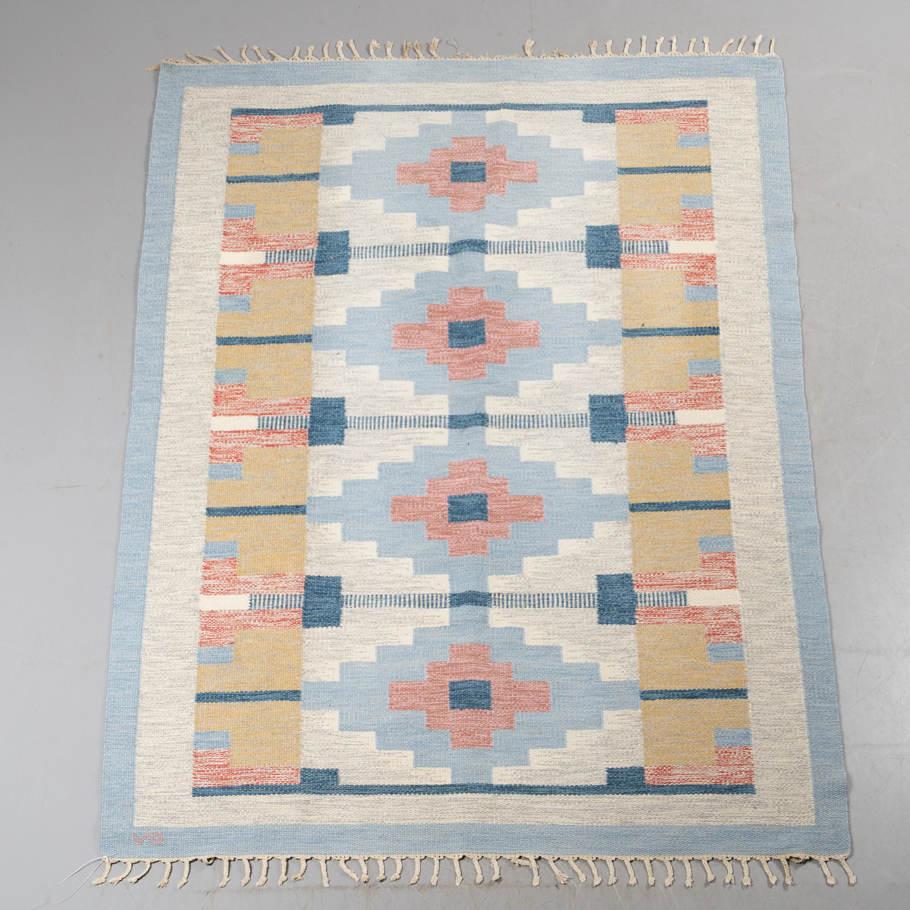 MATTA, rölakan, Sverige, ca 240 x 170 cm.