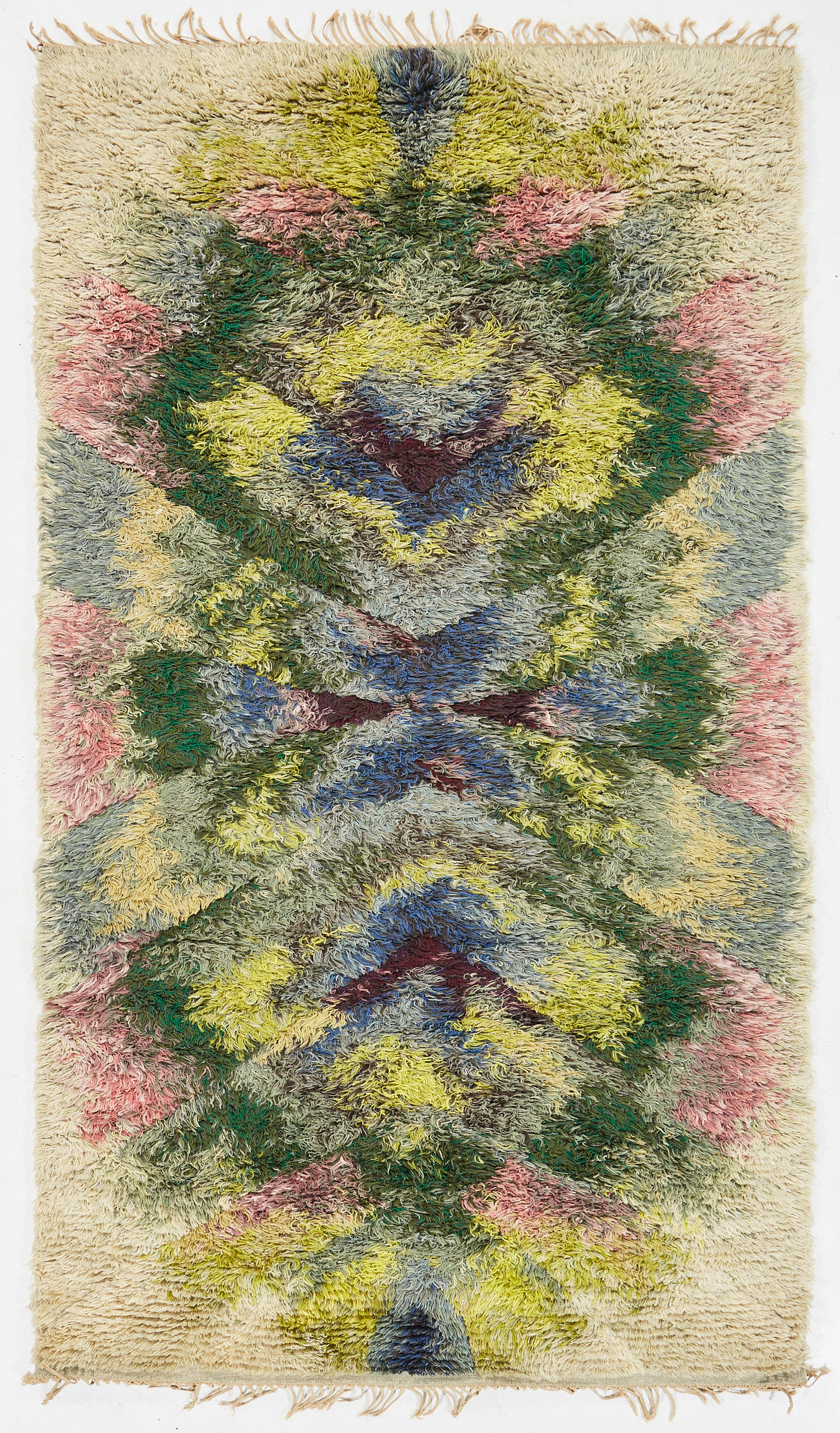 MARIANNE VON MÜNCHOV. Matta, rya, ca 263x150 cm.